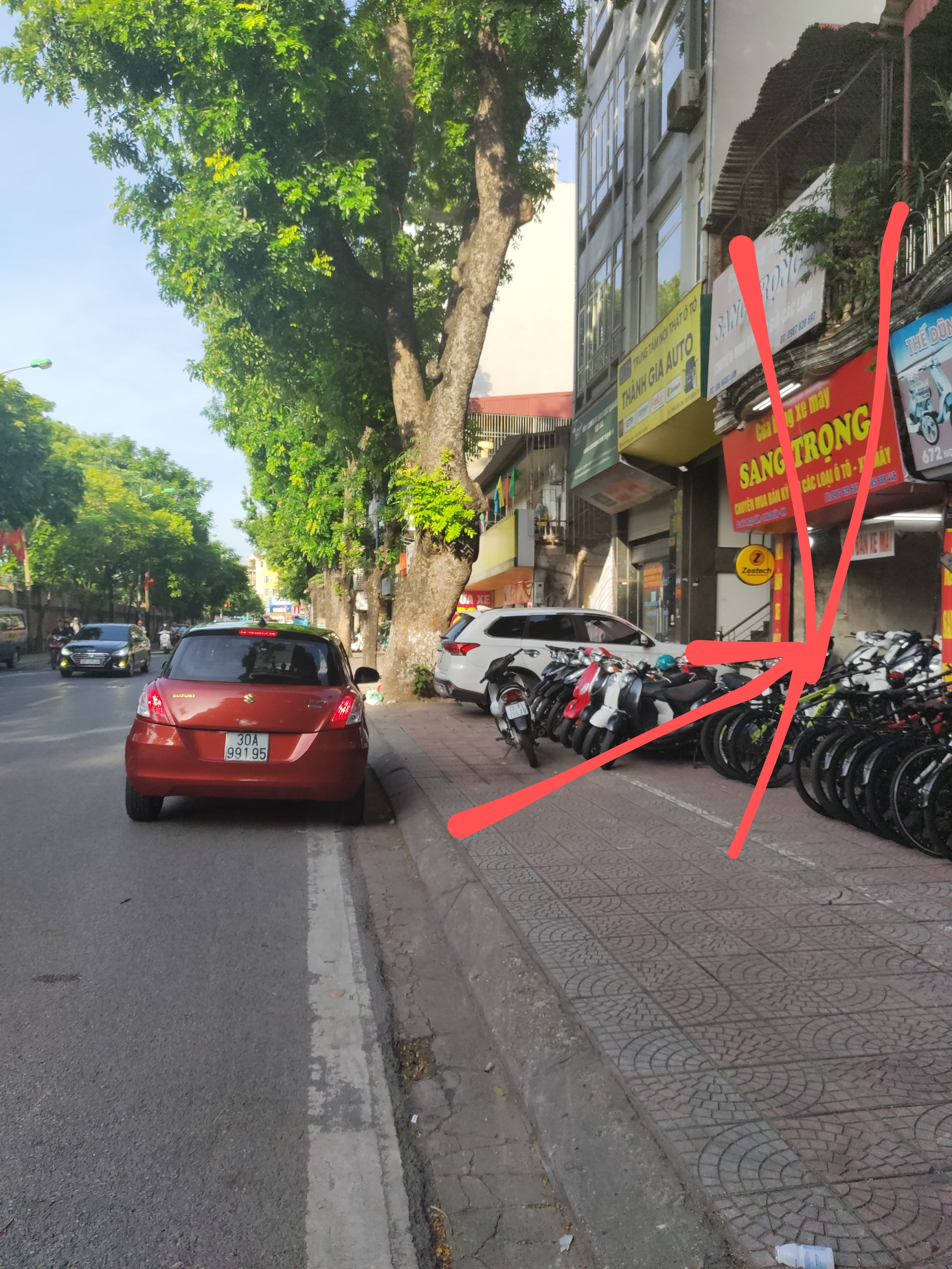 Nhà đất mặt phố, Long Biên, Hà Nội - 84.6m² giá 30.5 tỷ