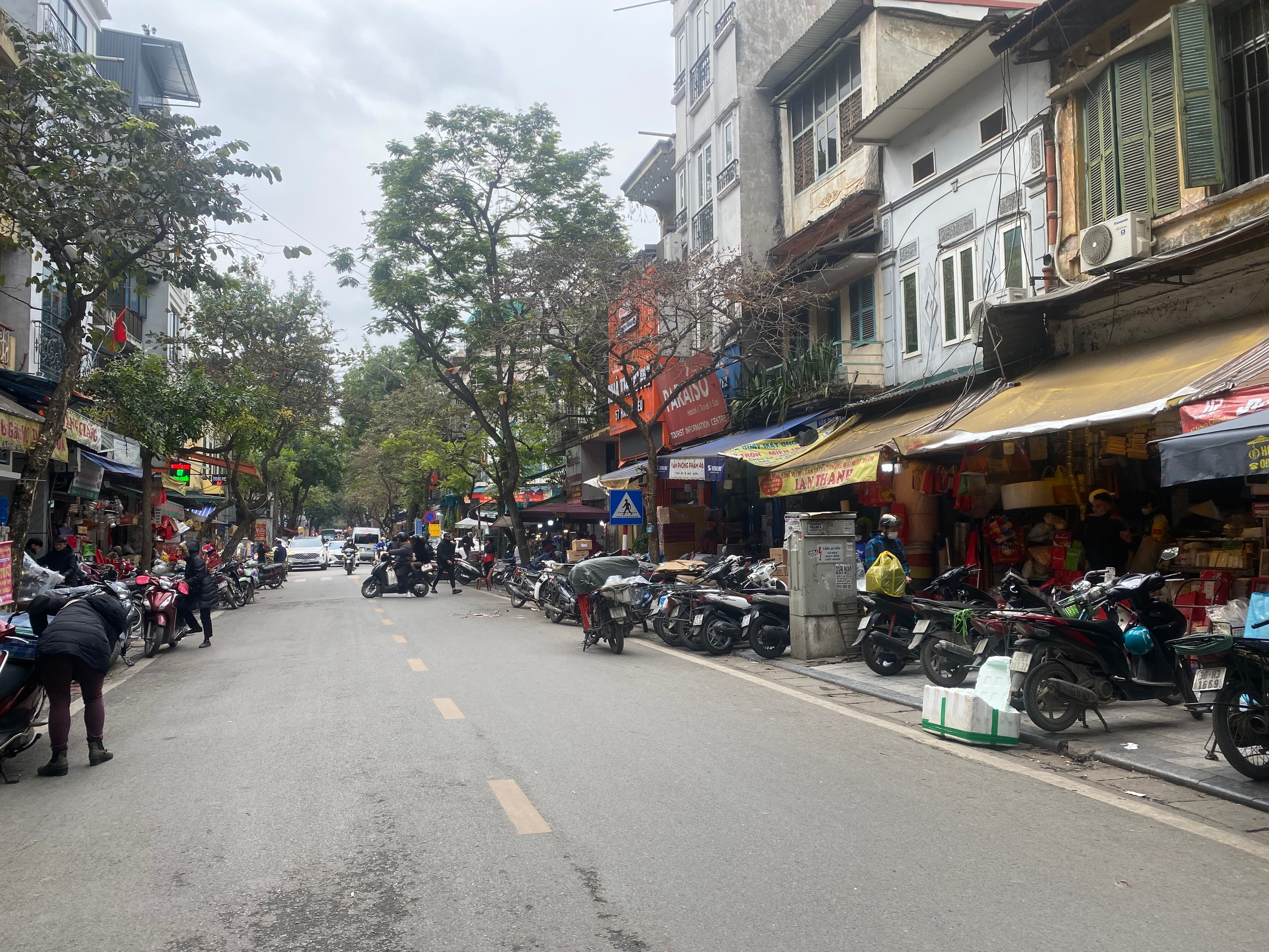 Nhà đất mặt phố, Hoàn Kiếm, Hà Nội - 97m² giá 75 tỷ