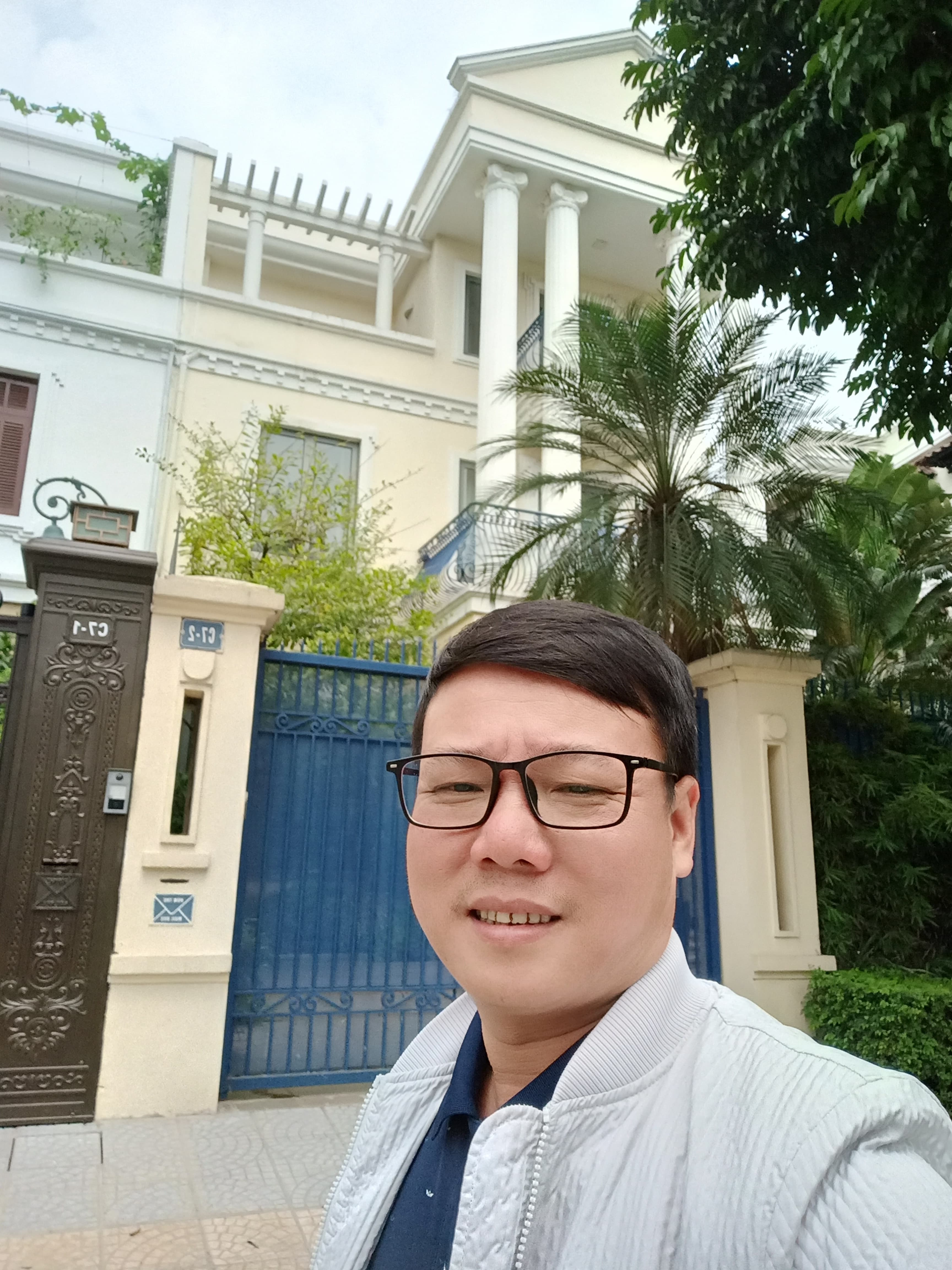 Nhà đất mặt phố, Tây Hồ, Hà Nội - 336m² giá 399 tỷ