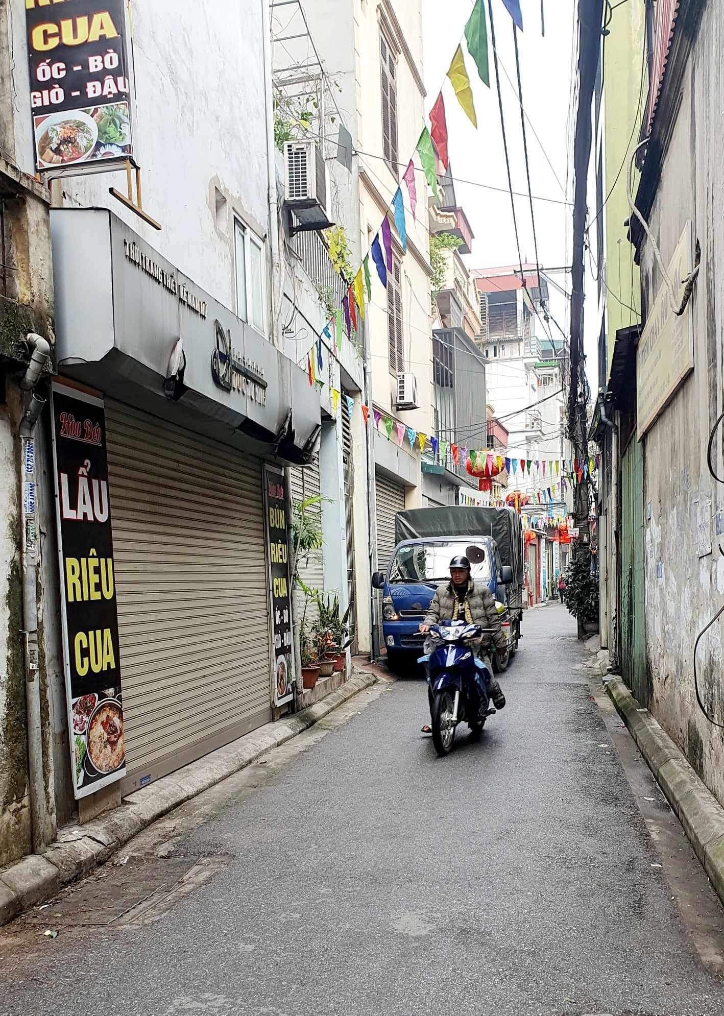 Nhà đất mặt phố, Long Biên, Hà Nội - 152m² giá 21 tỷ