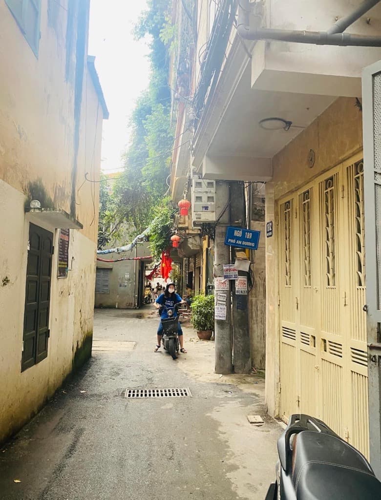 Nhà đất mặt phố, Tây Hồ, Hà Nội - 65m² giá 5.2 tỷ