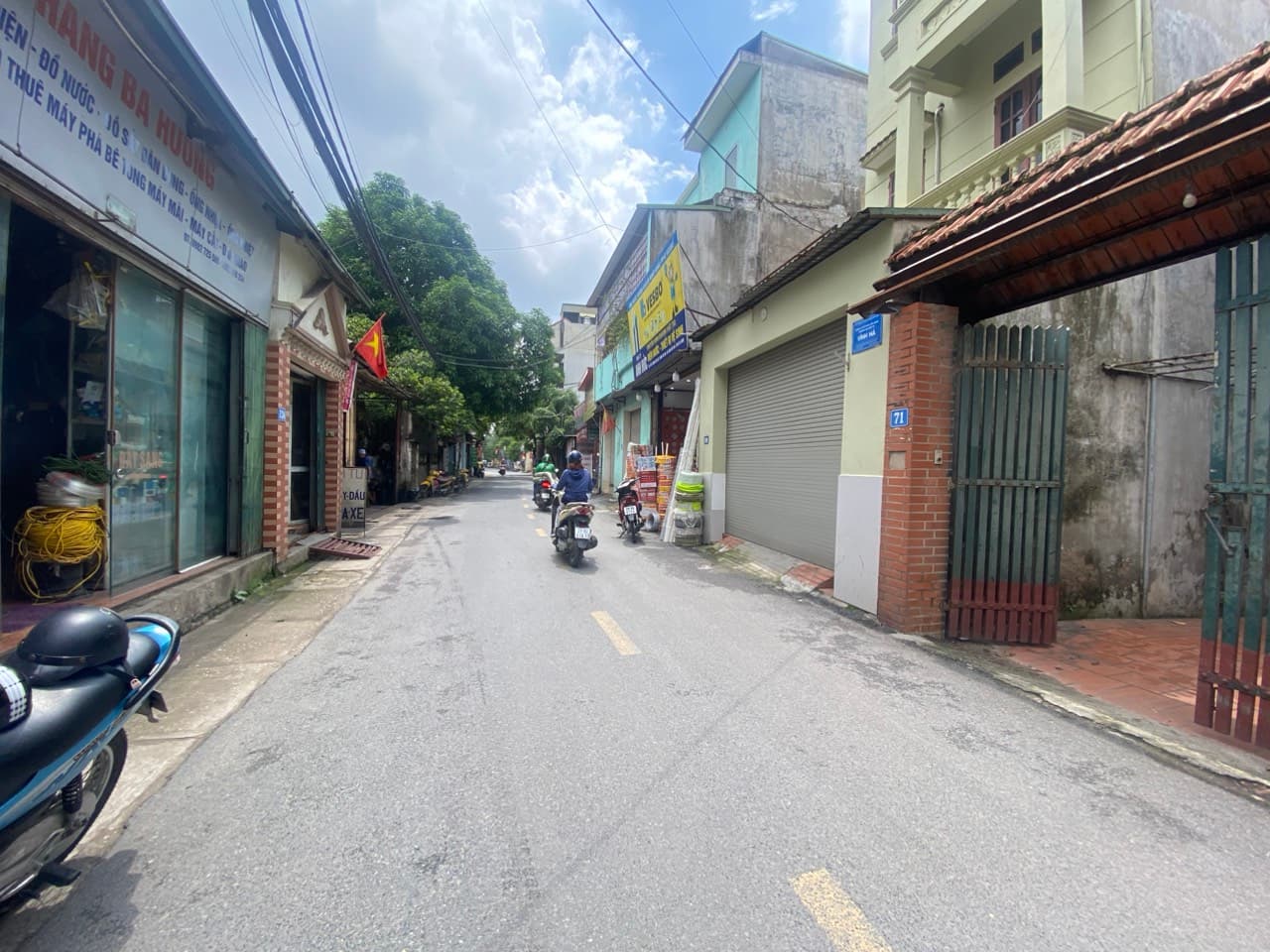 Nhà đất mặt phố, Thanh Trì, Hà Nội - 148m² giá 24.9 tỷ