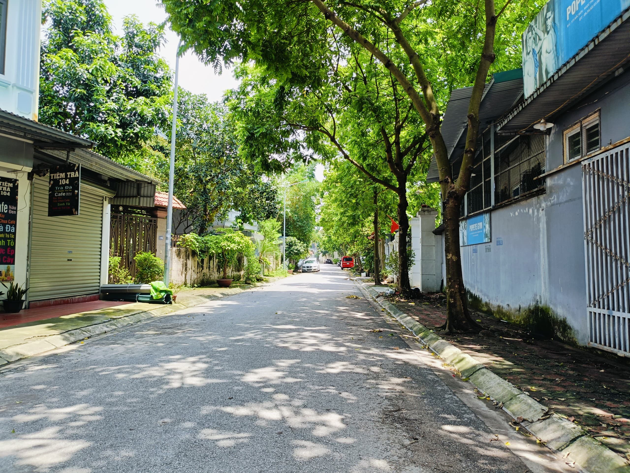 Nhà đất mặt phố, Long Biên, Hà Nội - 97m² giá 14.3 tỷ