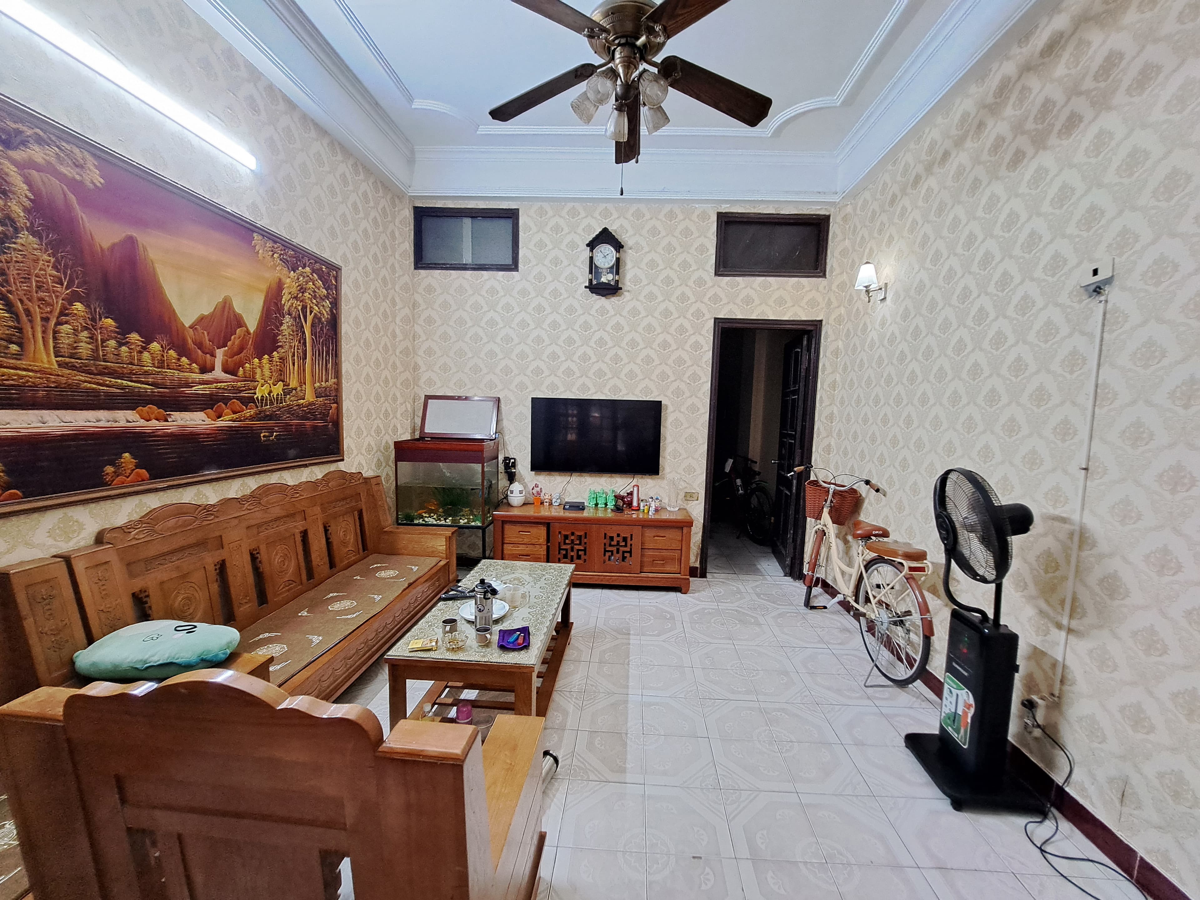 Nhà đất mặt phố, Cầu Giấy, Hà Nội - 62m² giá 21.5 tỷ