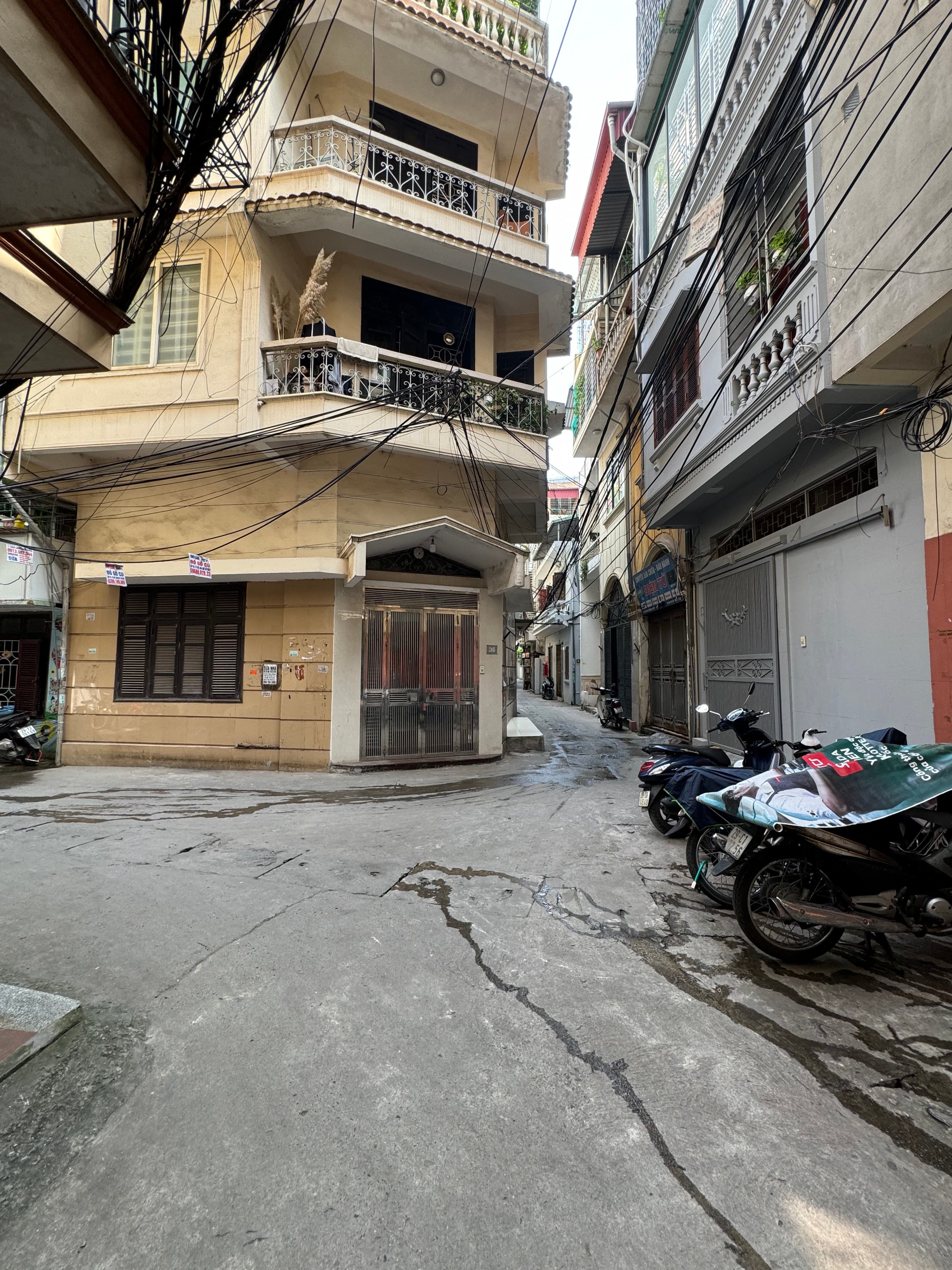 Nhà đất mặt phố, Ba Đình, Hà Nội - 47m² giá 10.4 tỷ