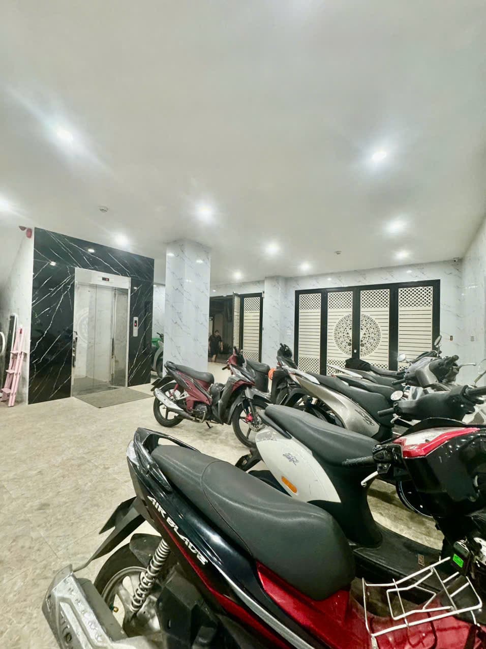 Nhà đất mặt phố, Thanh Xuân, Hà Nội - 120m² giá 50 tỷ