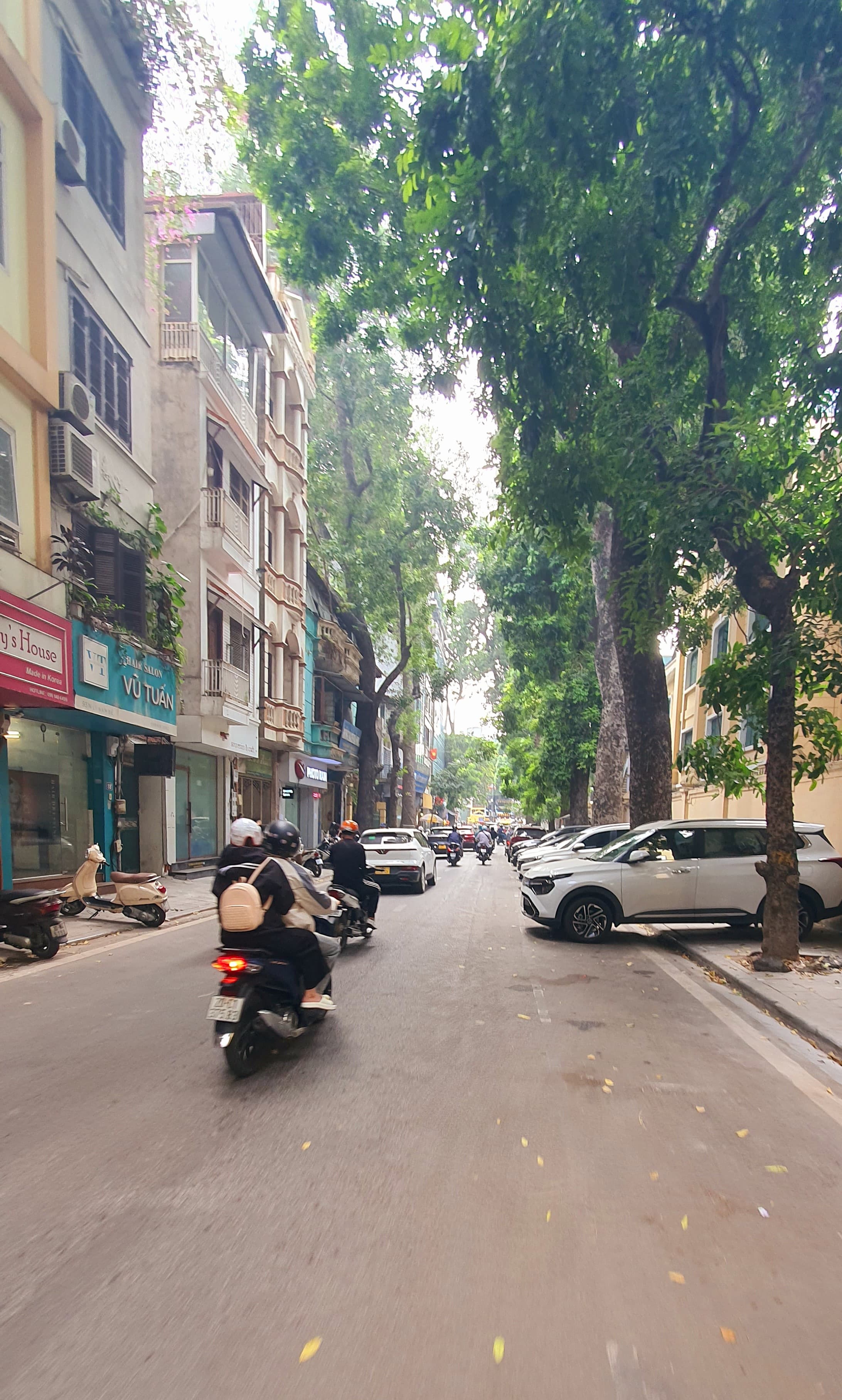 Nhà đất mặt phố, Hoàn Kiếm, Hà Nội - 66m² giá 40.5 tỷ