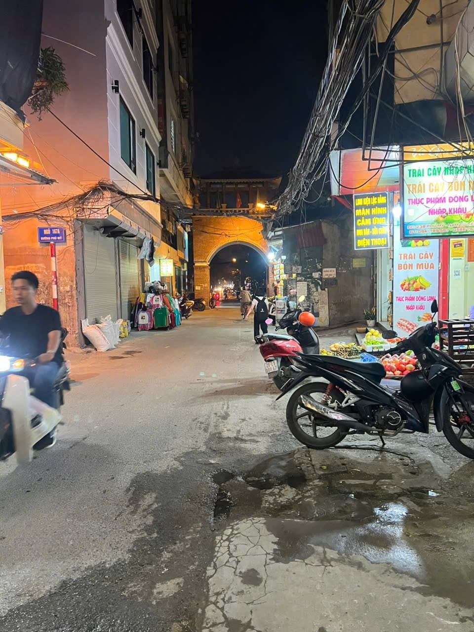 Nhà đất mặt phố, Nam Từ Liêm, Hà Nội - 90m² giá 24.5 tỷ
