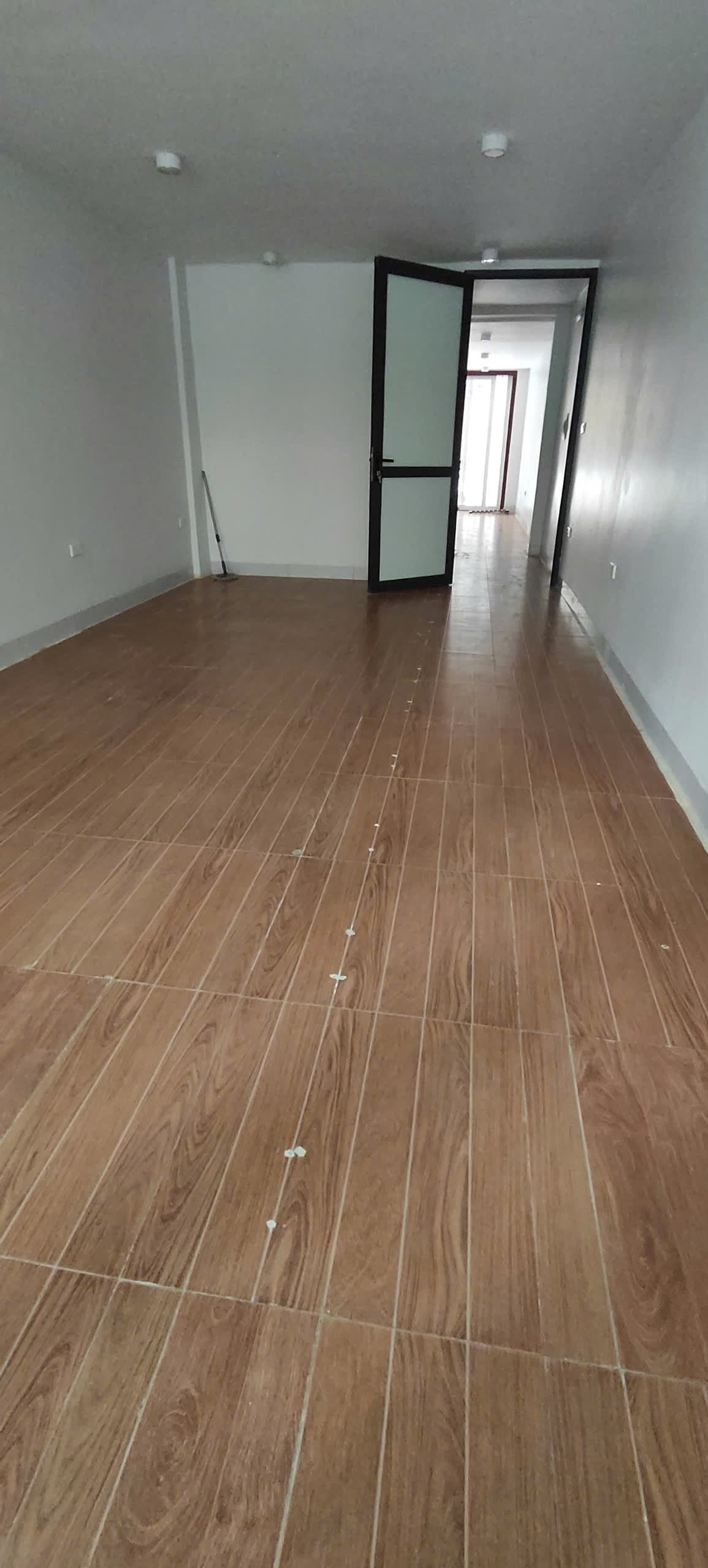 Căn hộ mặt phố, Cầu Giấy, Hà Nội - 102m² giá 17 tỷ