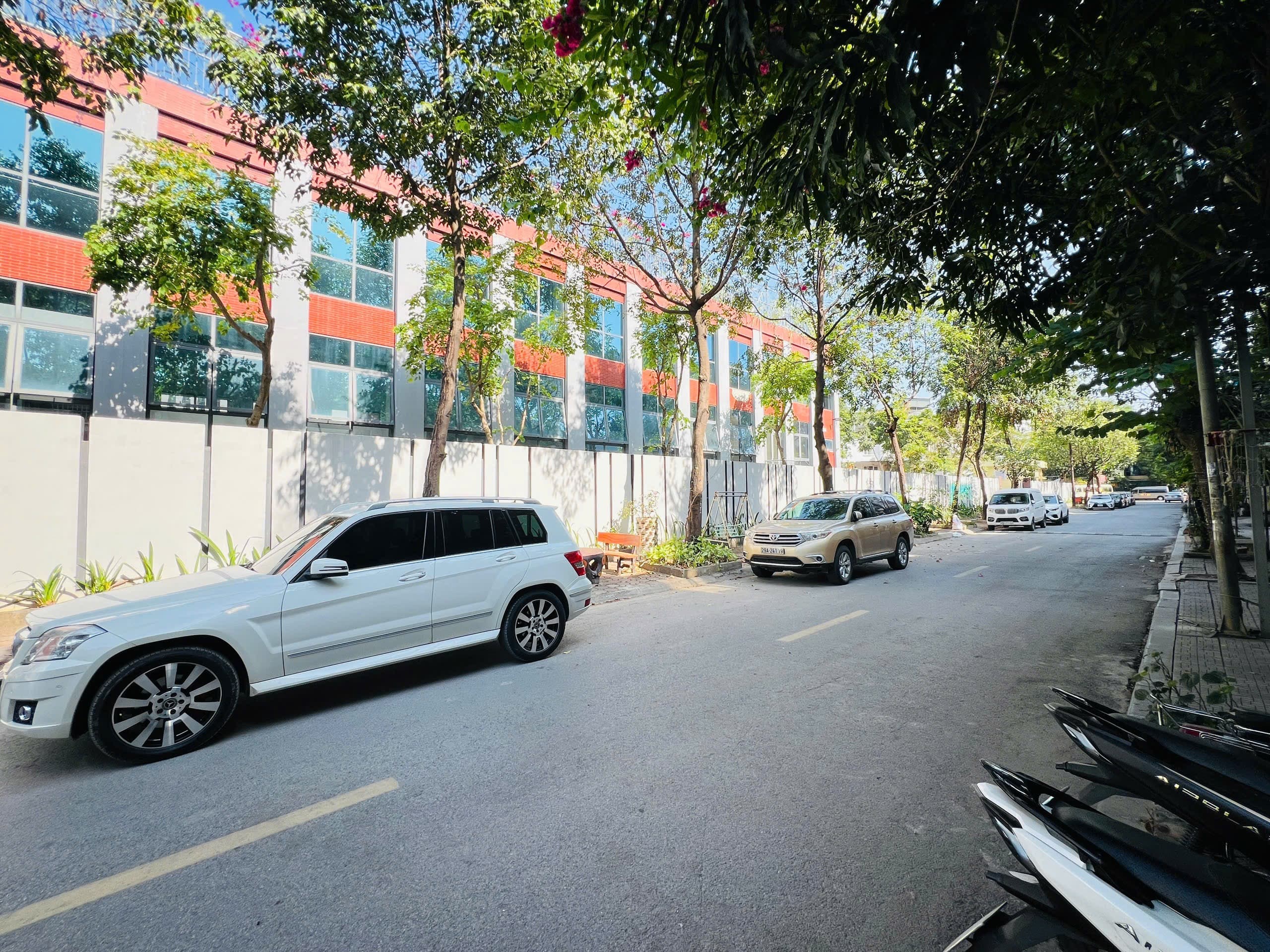 Nhà đất Khu đô thị mới, - Văn Phú - 90m² giá 22.5 tỷ