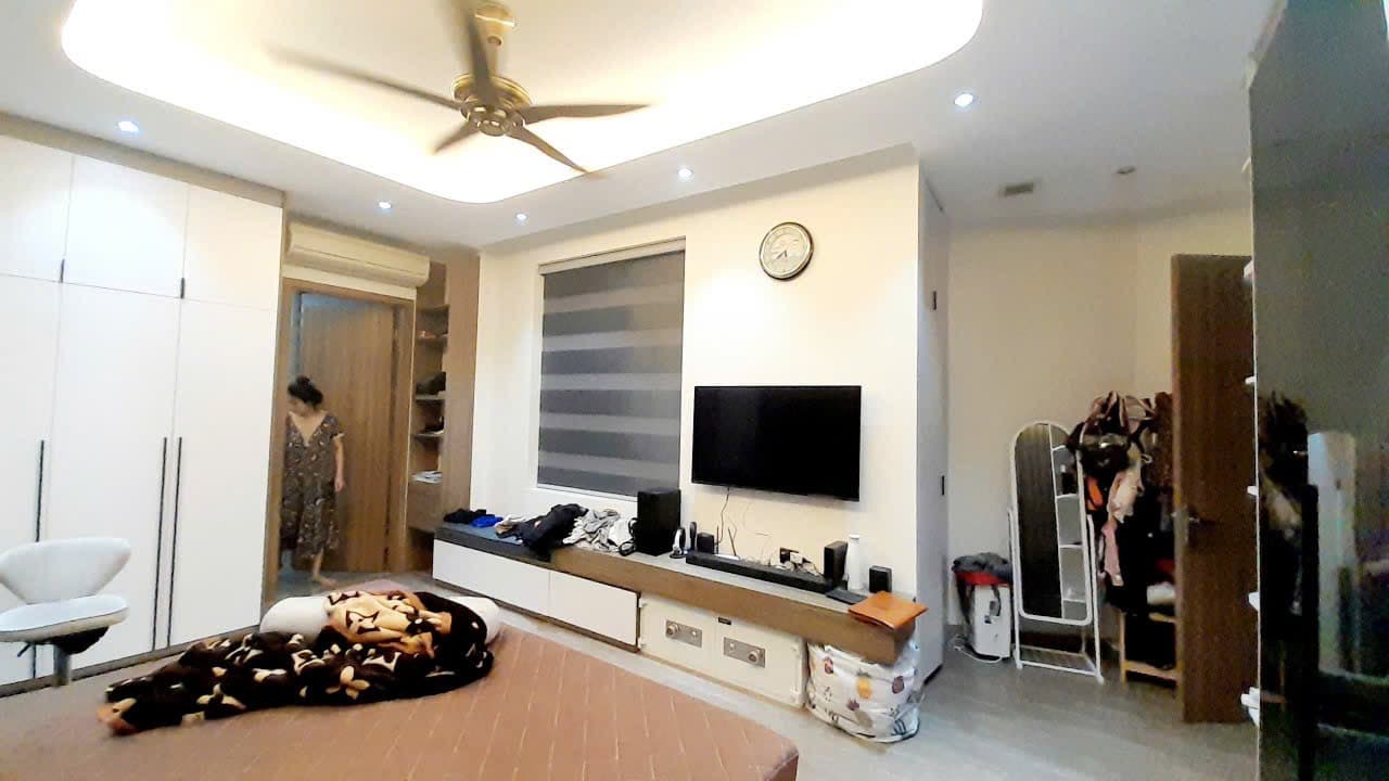Nhà đất mặt phố, Đống Đa, Hà Nội - 90.1m² giá 41 tỷ