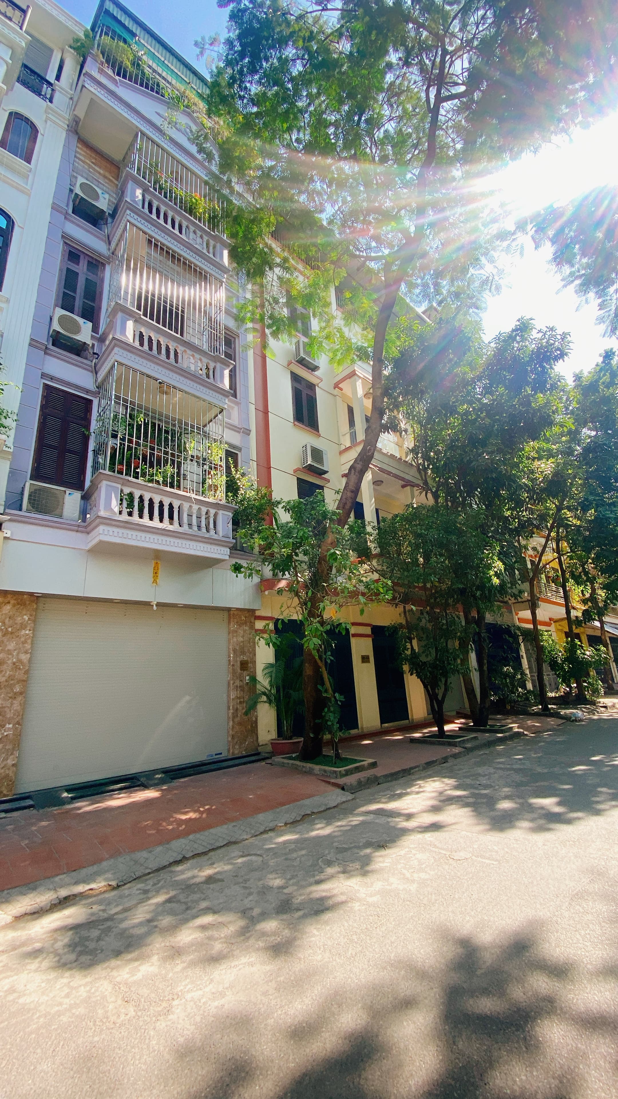 Nhà đất mặt phố, Hoàng Mai, Hà Nội - 108m² giá 42 tỷ