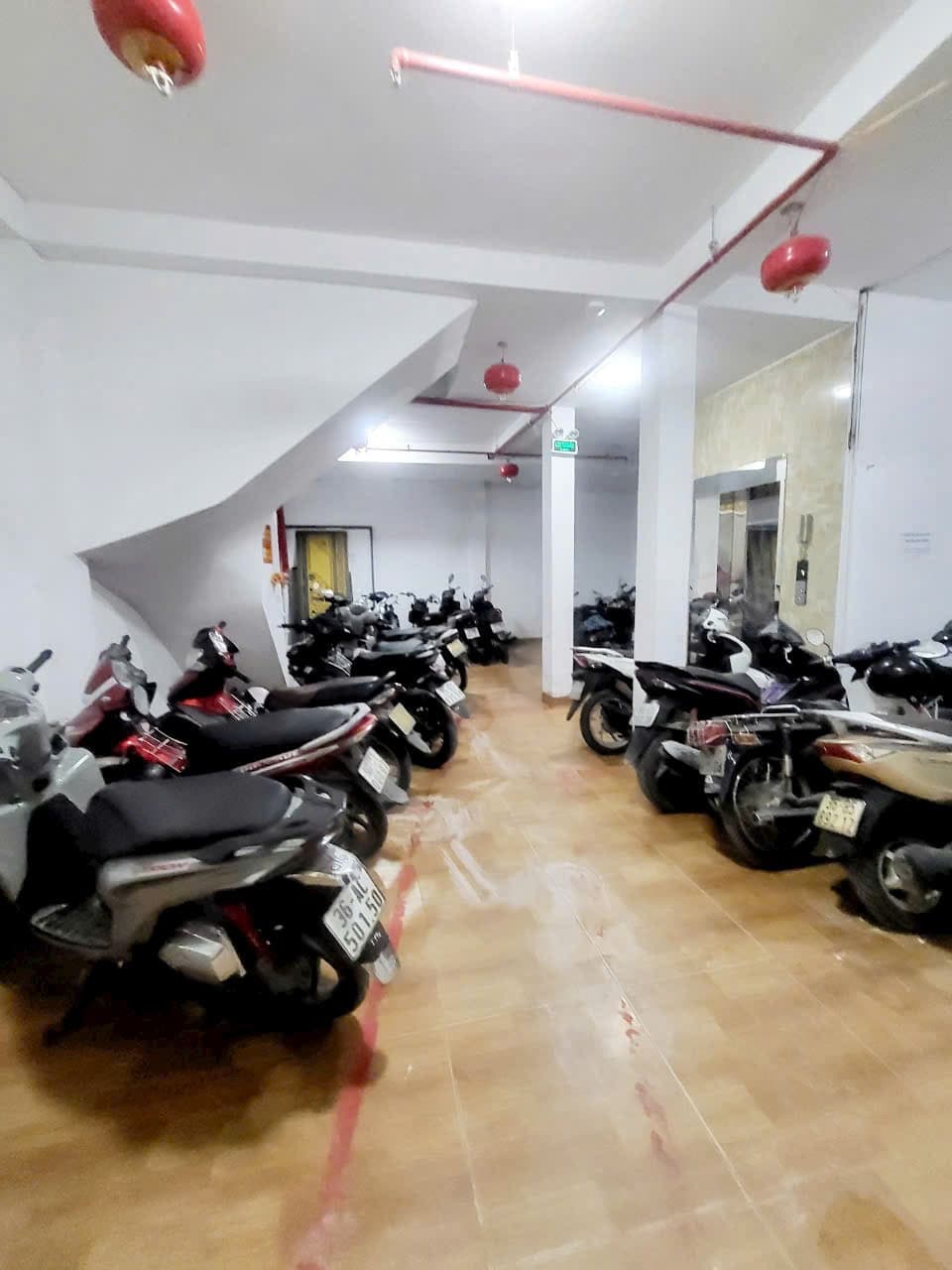 Nhà đất mặt phố, Thanh Trì, Hà Nội - 81m² giá 17.1 tỷ