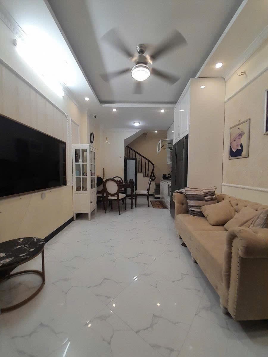 Nhà đất mặt phố, Đống Đa, Hà Nội - 29m² giá 6.8 tỷ