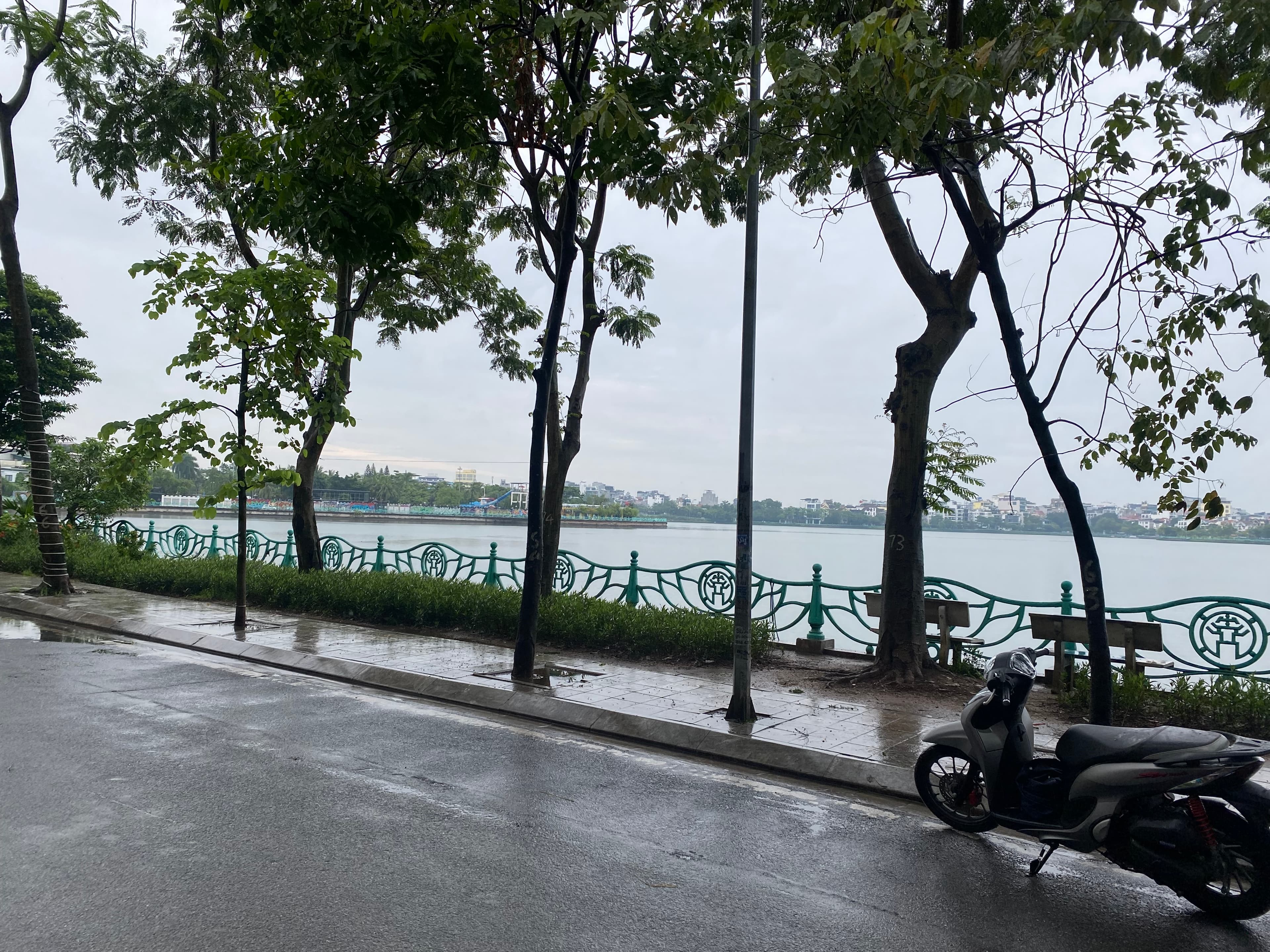 Nhà đất mặt phố, Tây Hồ, Hà Nội - 77m² giá 45 tỷ