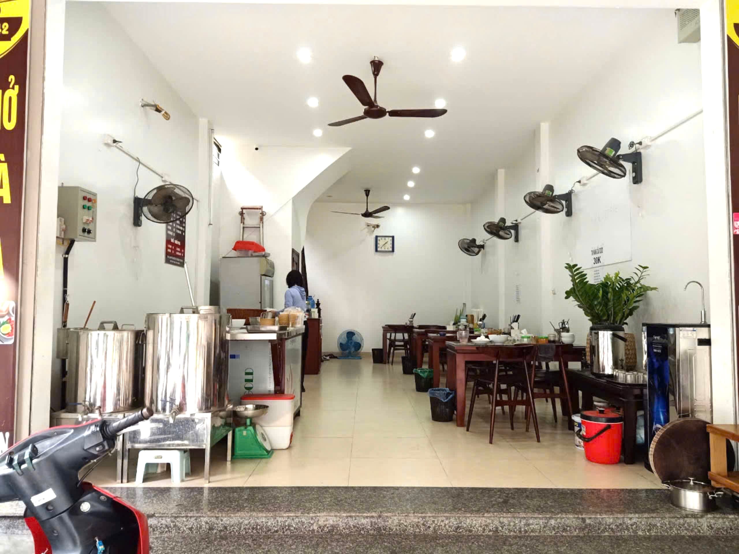 Nhà đất mặt phố, Hoàng Mai, Hà Nội - 57m² giá 14.8 tỷ