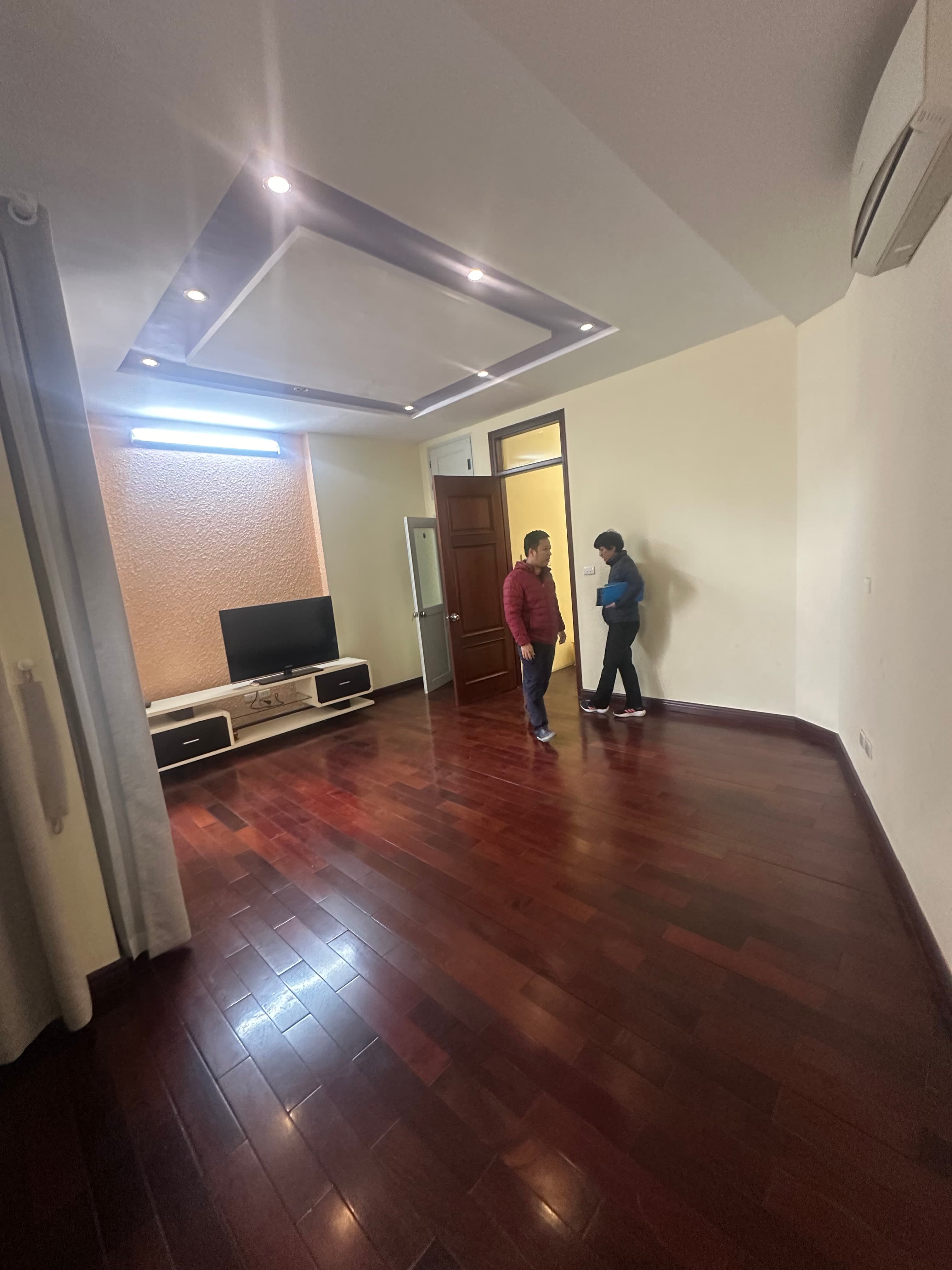 Nhà đất mặt phố, Ba Đình, Hà Nội - 68.5m² giá 14 tỷ