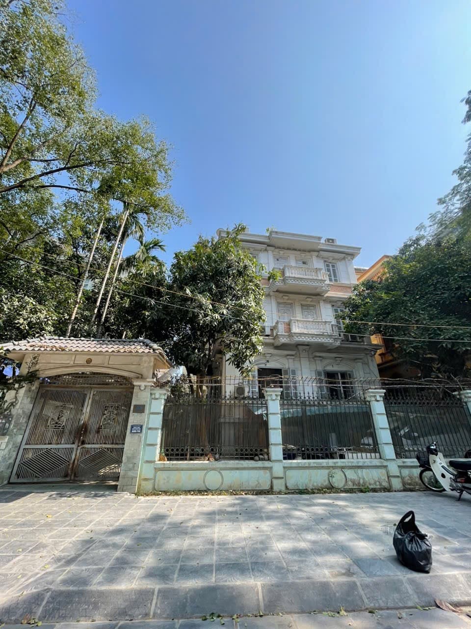 Nhà đất mặt phố, Hoàng Mai, Hà Nội - 360m² giá 116 tỷ