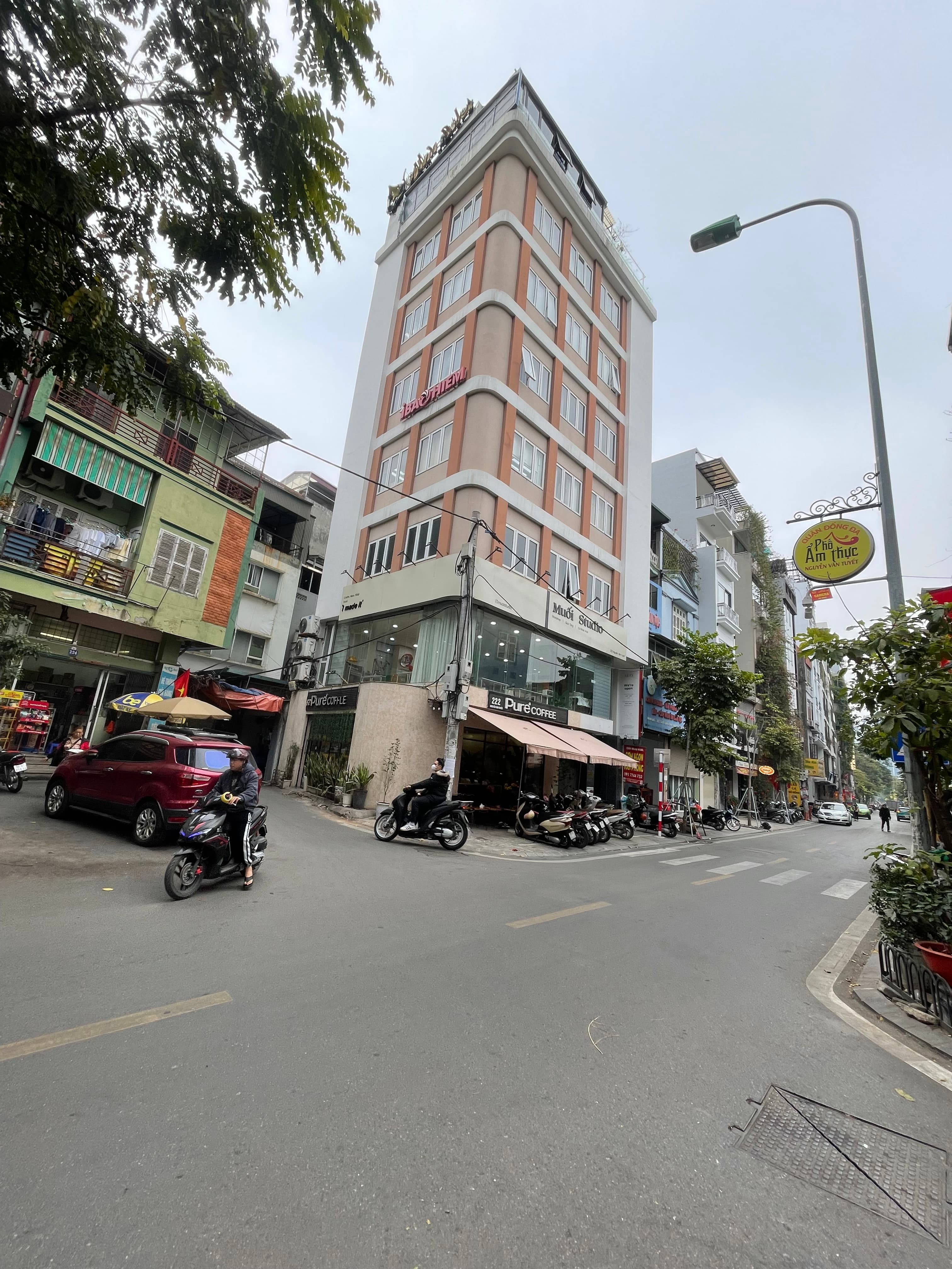 Nhà đất mặt phố, Đống Đa, Hà Nội - 97m² giá 77 tỷ