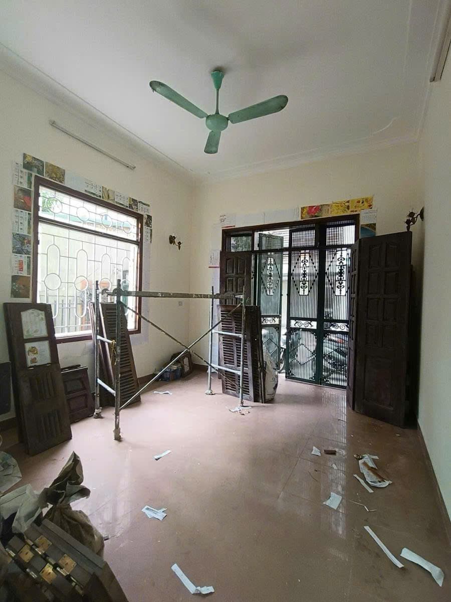 Nhà đất mặt phố, Cầu Giấy, Hà Nội - 69m² giá 35 tỷ