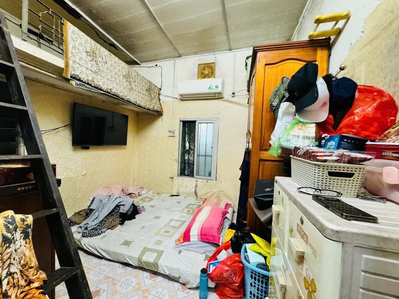Nhà đất mặt phố, Hoàn Kiếm, Hà Nội - 85m² giá 35.9 tỷ
