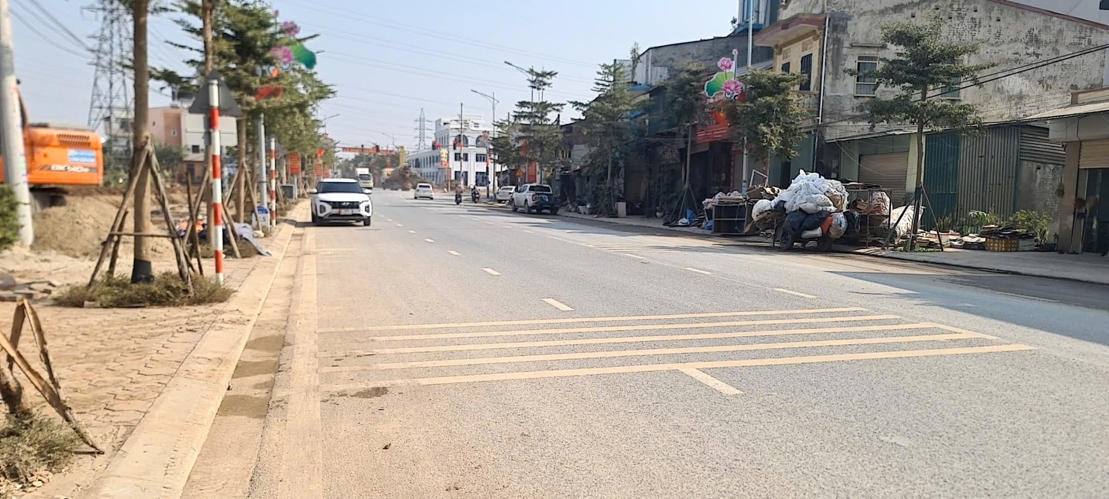 Nhà đất mặt phố, Văn Giang, Hưng Yên - 200m² giá 22.5 tỷ