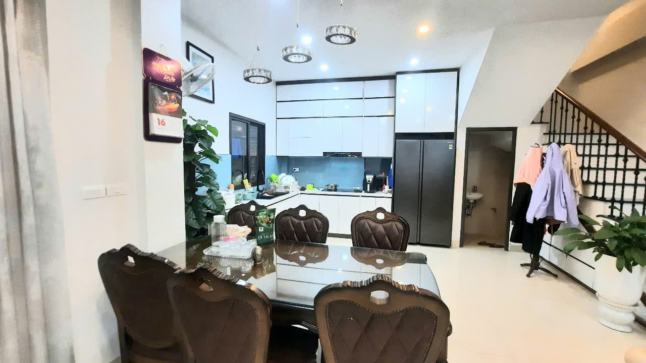 Nhà đất mặt phố, Long Biên, Hà Nội - 55m² giá 19.25 tỷ