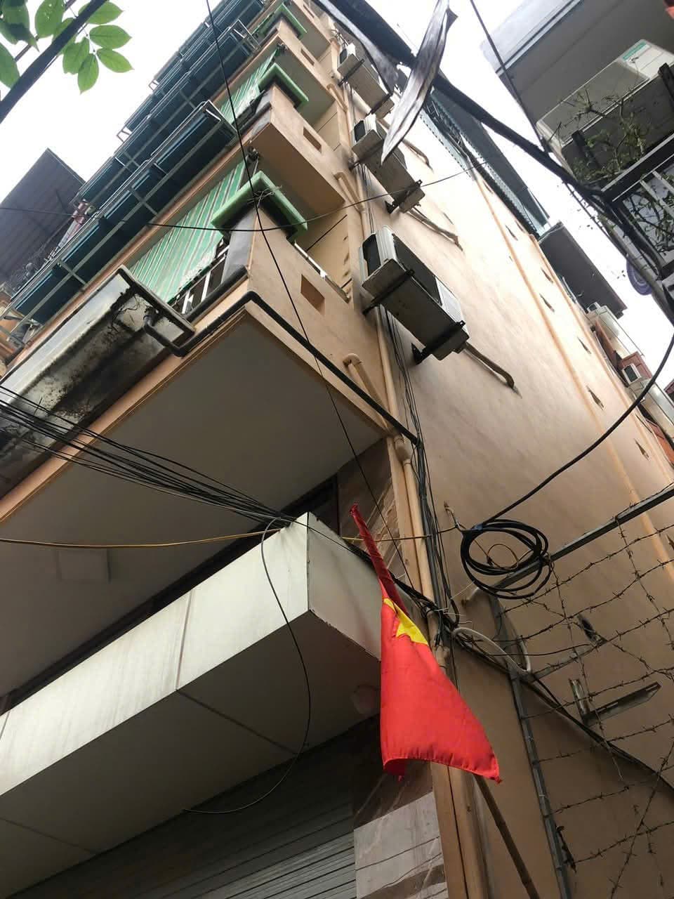 Nhà đất mặt phố, Hoàng Mai, Hà Nội - 53m² giá 14 tỷ