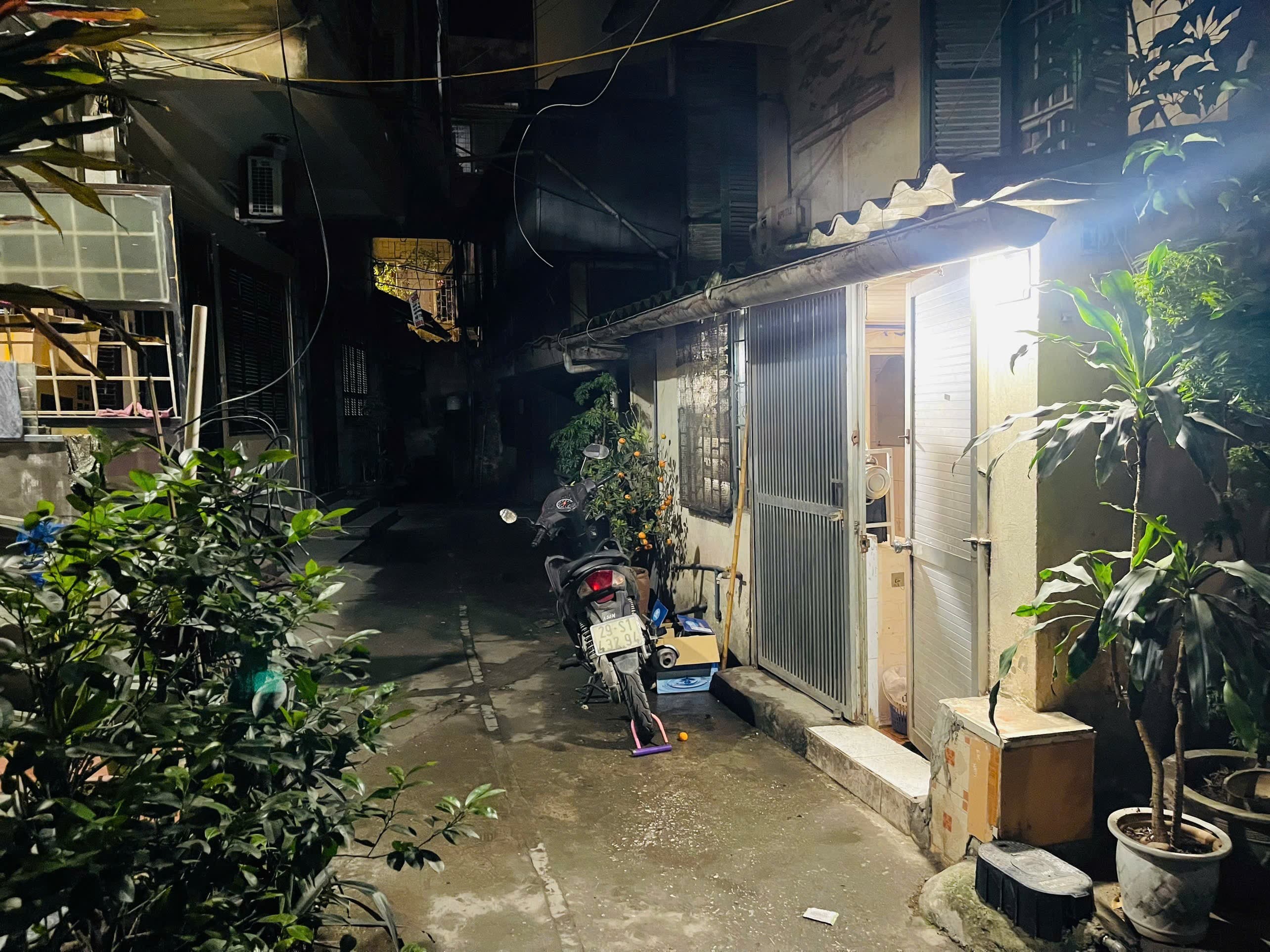 Nhà đất mặt phố, Ba Đình, Hà Nội - 23m² giá 2.5 tỷ
