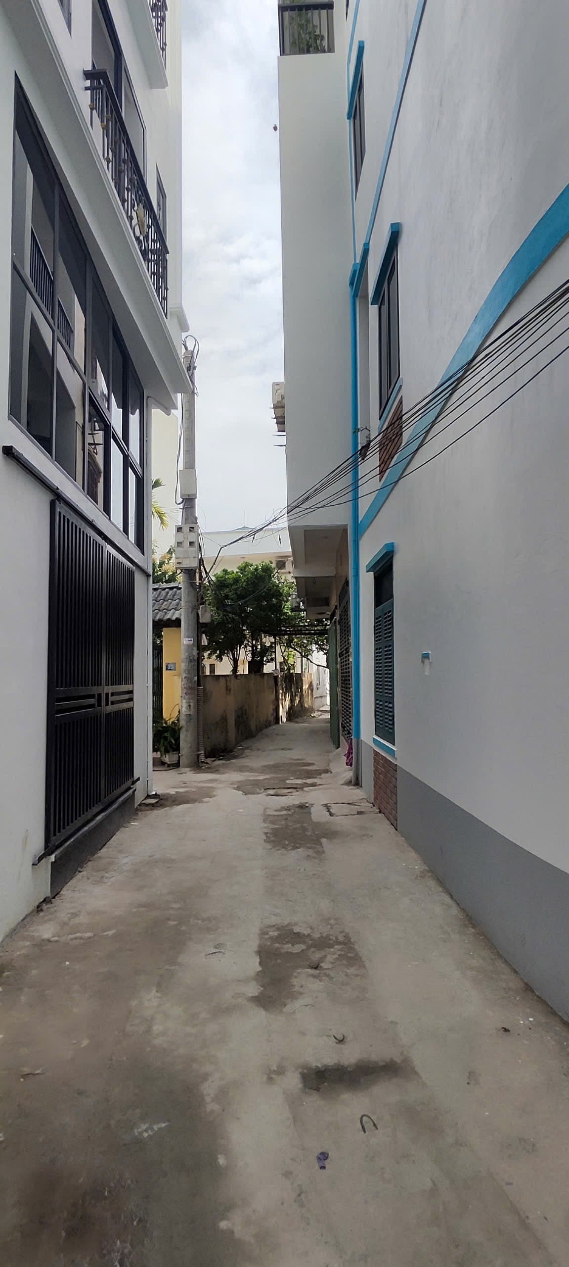 Nhà đất mặt phố, Nam Từ Liêm, Hà Nội - 37.2m² giá 6.3 tỷ