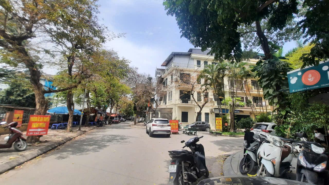 Nhà đất Khu đô thị Trung Yên -, - 84m² giá 42 tỷ
