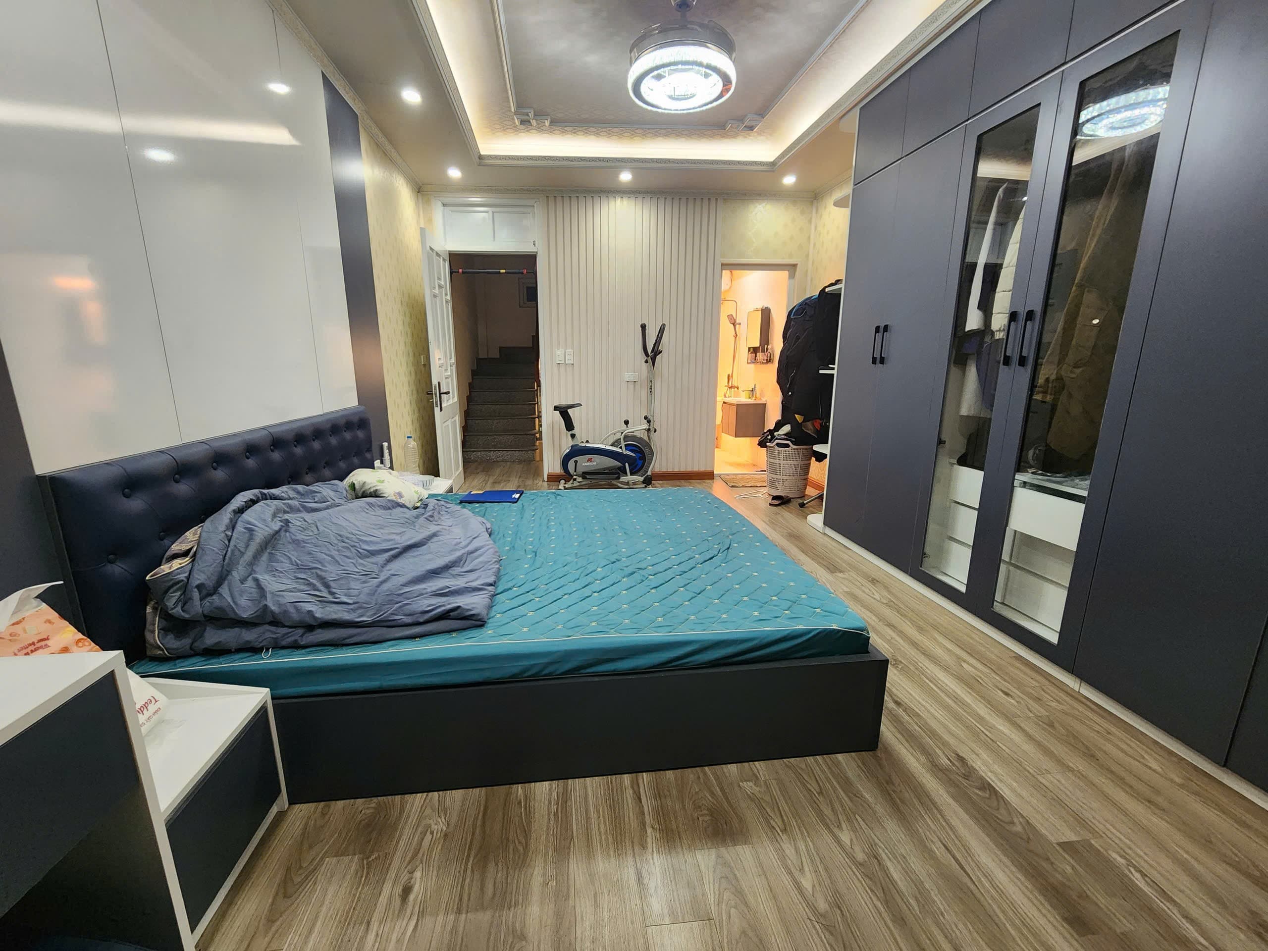 Nhà đất mặt phố, Nam Từ Liêm, Hà Nội - 30m² giá 12.7 tỷ