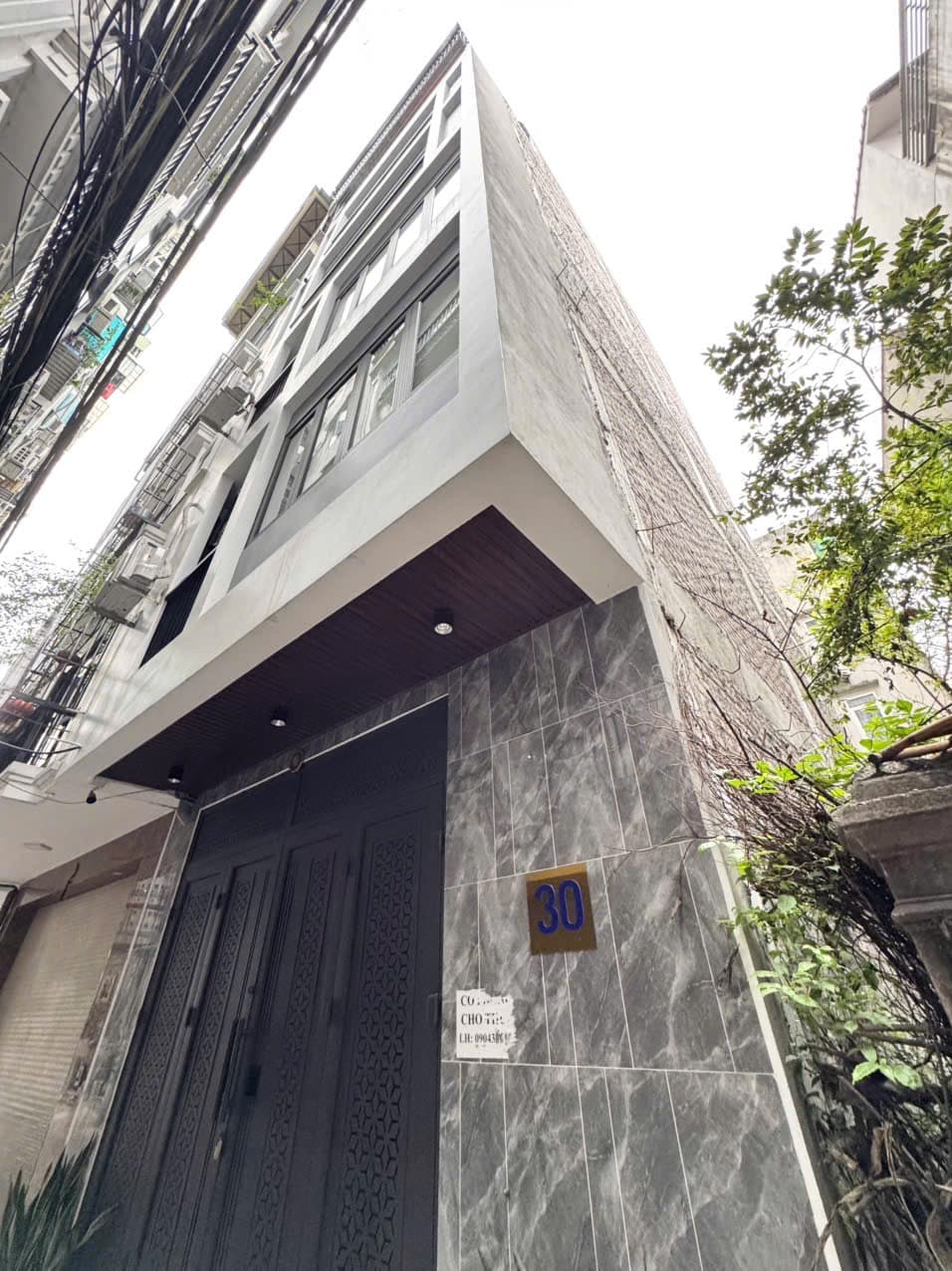 Nhà đất mặt phố, Tây Hồ, Hà Nội - 80m² giá 26.2 tỷ