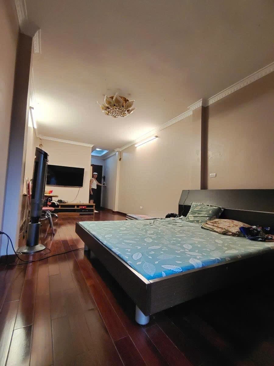 Nhà đất mặt phố, Đống Đa, Hà Nội - 28m² giá 8.6 tỷ