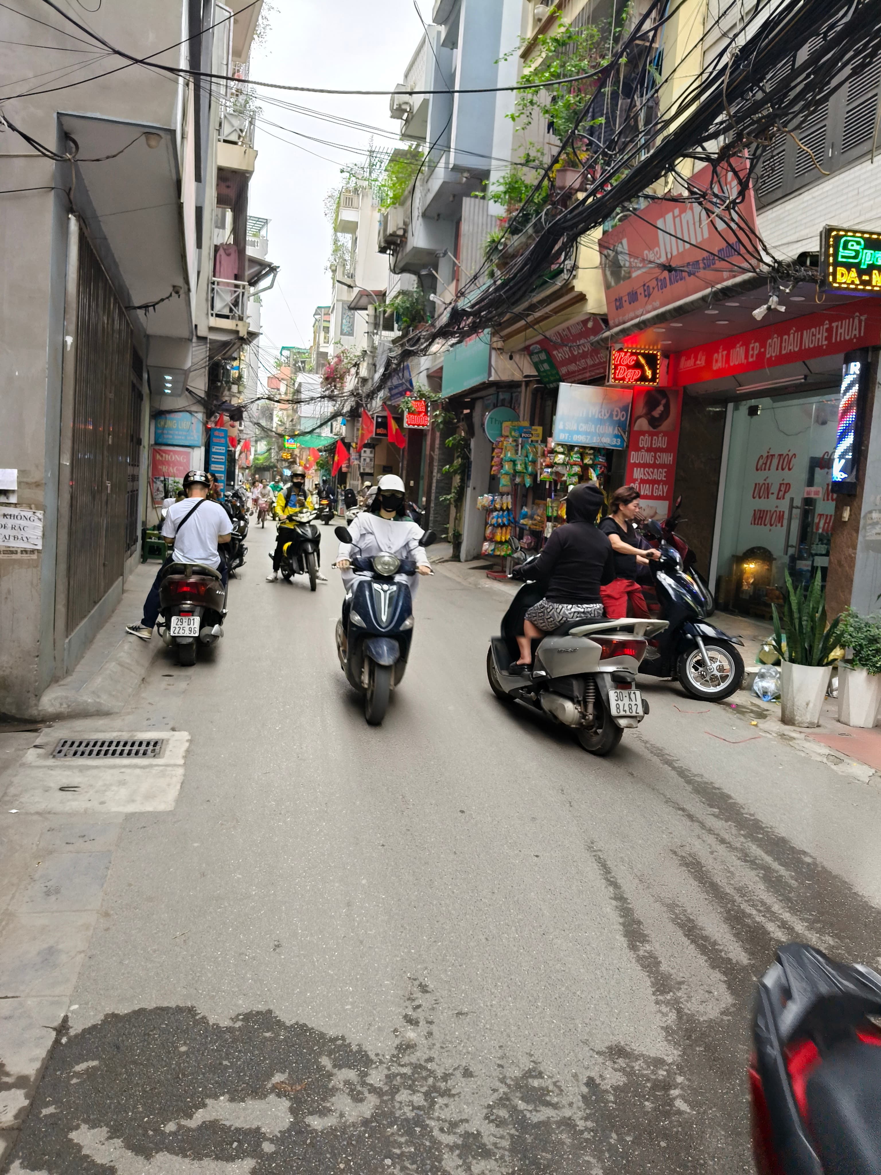 Nhà đất mặt phố, Thanh Xuân, Hà Nội - 87m² giá 19.5 tỷ