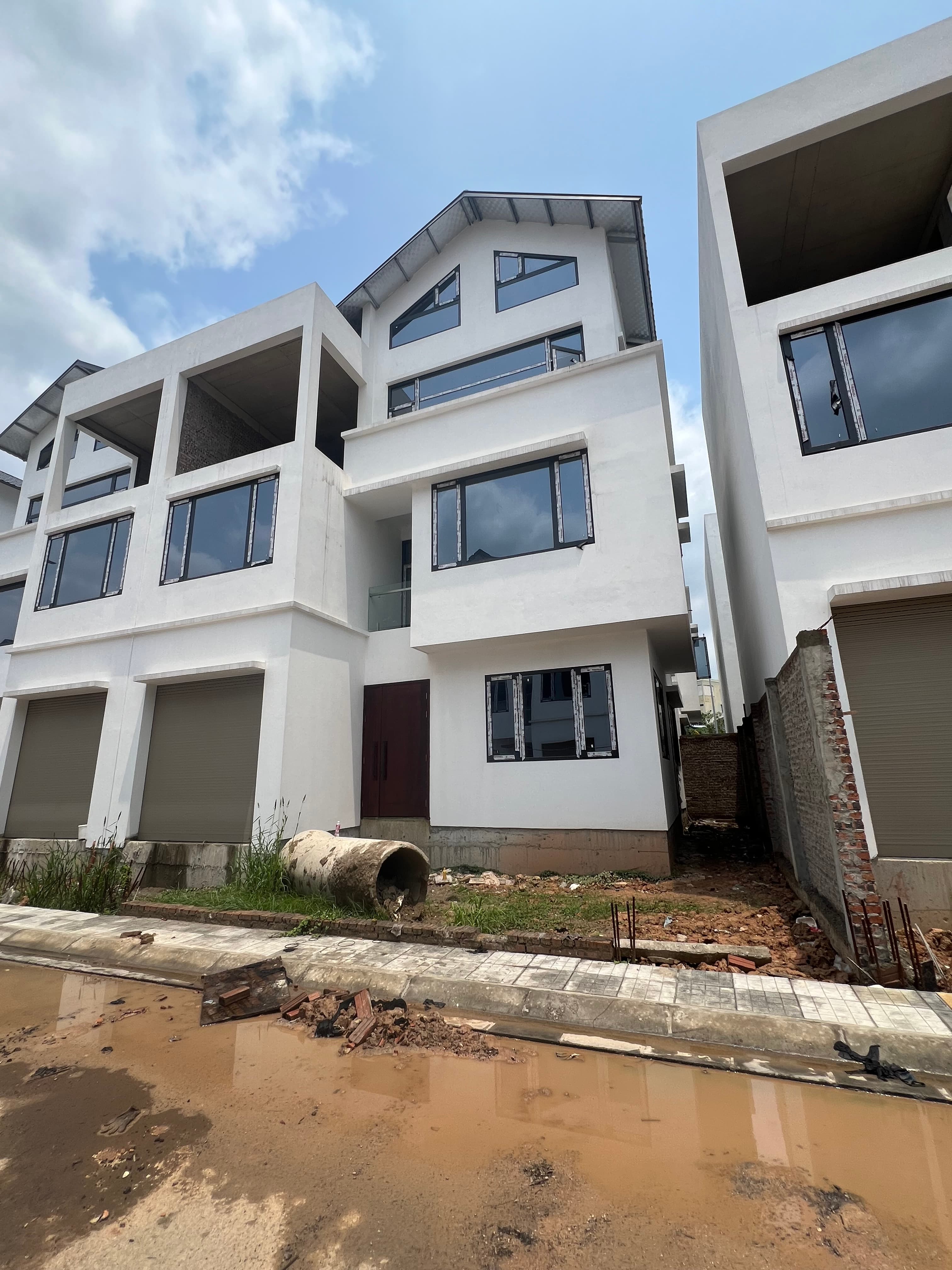 Dự án mặt phố, Bắc Từ Liêm, Hà Nội - 174m² giá 46.11 tỷ