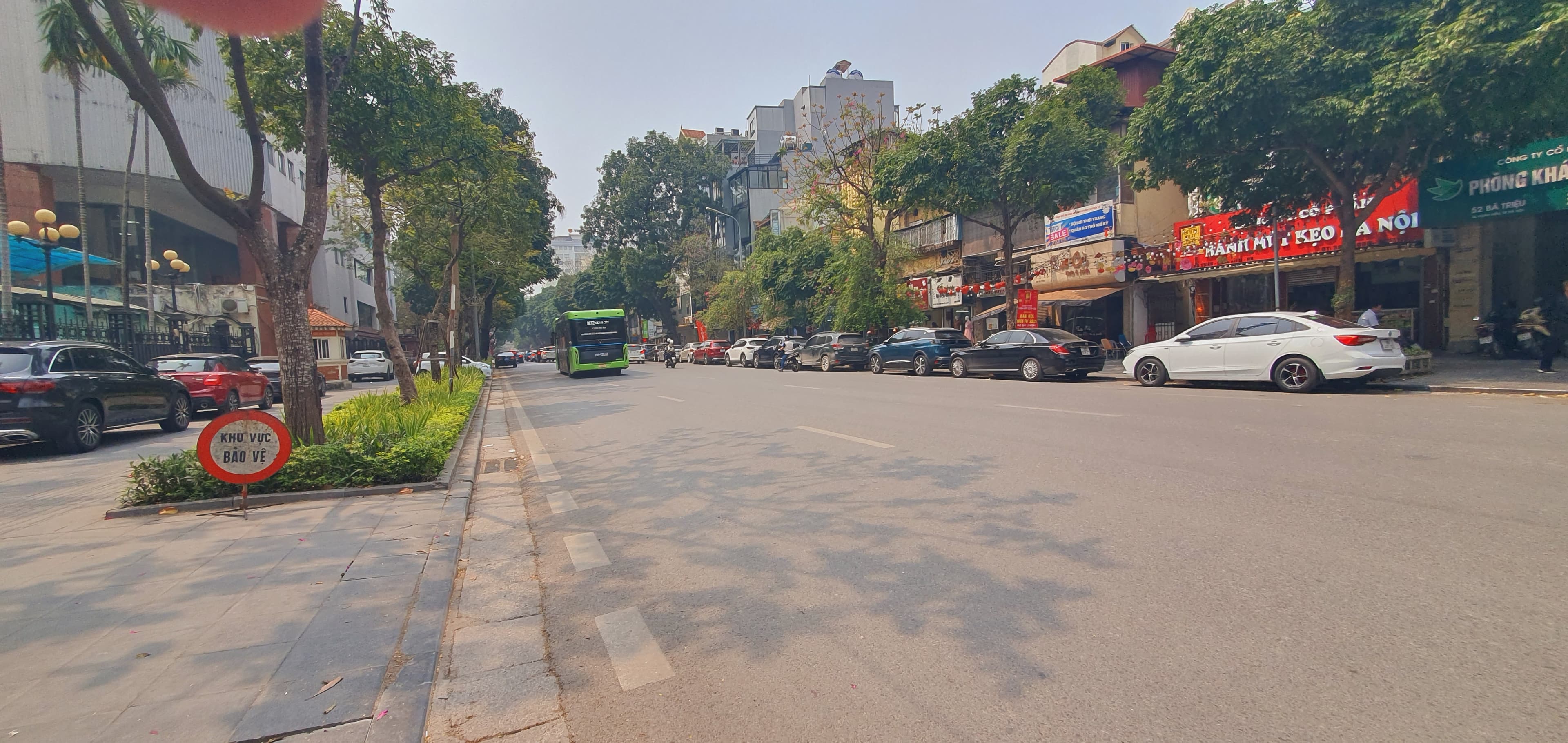 Nhà đất mặt phố, Hoàn Kiếm, Hà Nội - 60m² giá 80 tỷ