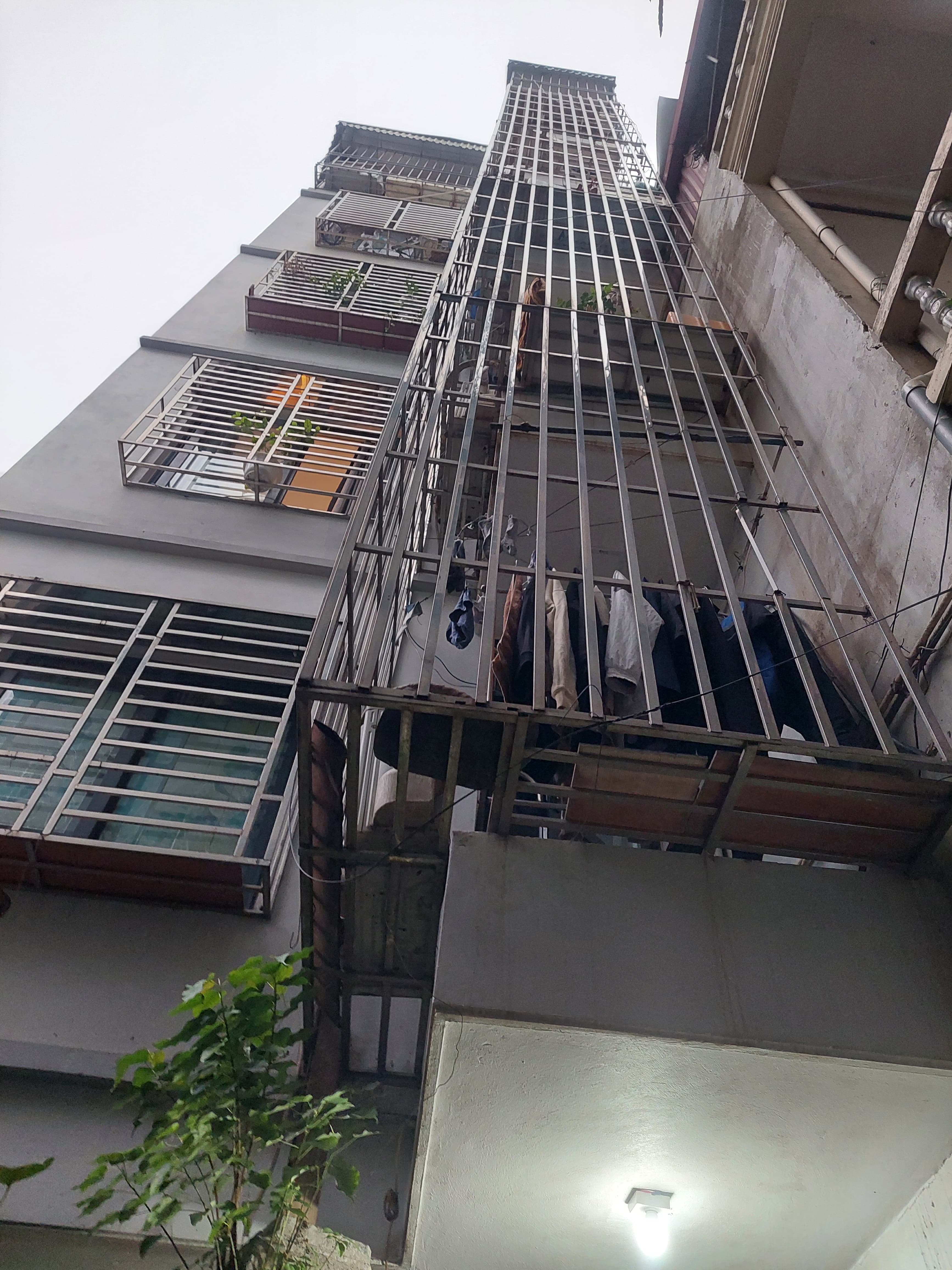 Nhà đất mặt phố, Cầu Giấy, Hà Nội - 33m² giá 7.5 tỷ
