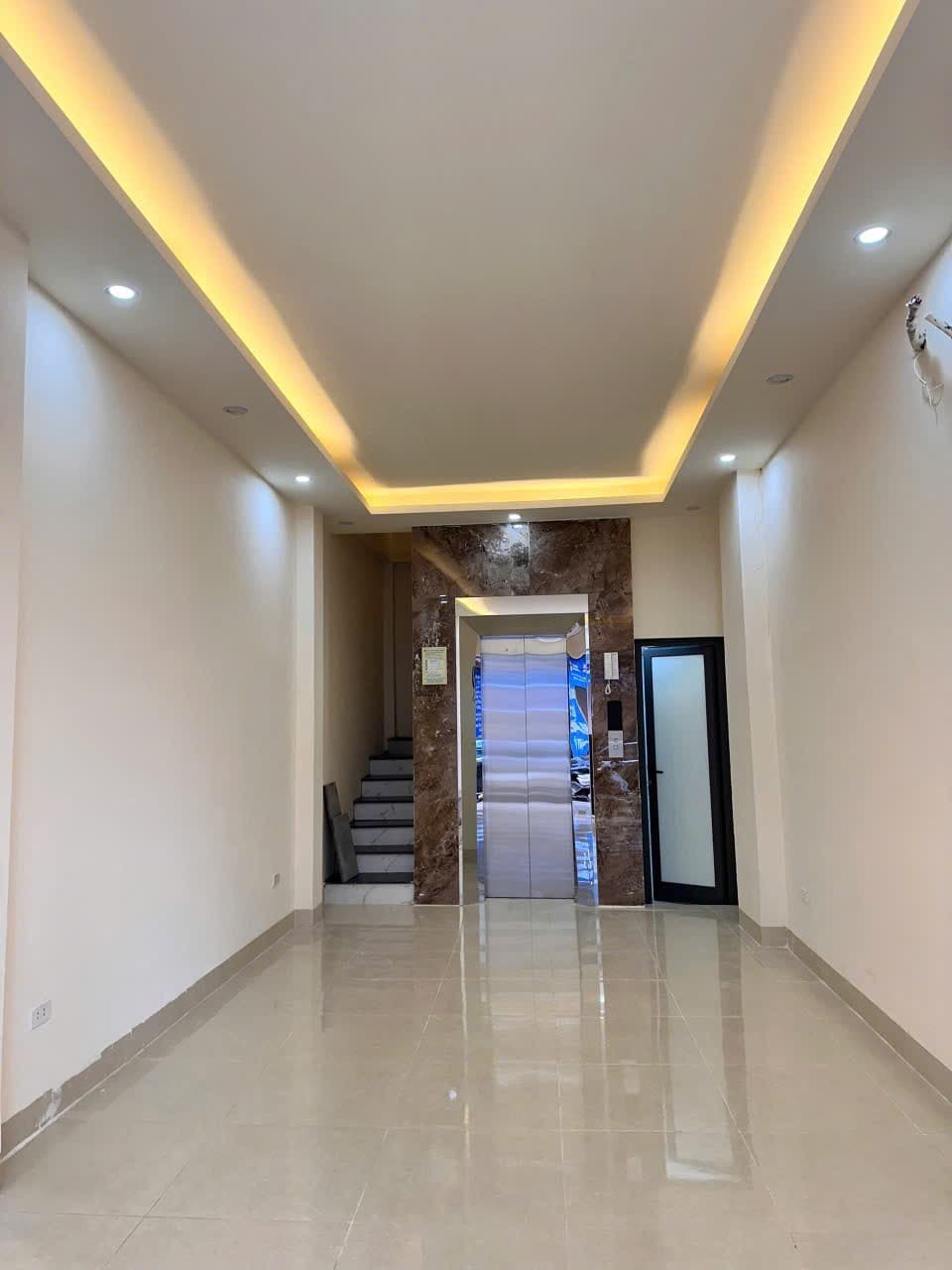 Nhà đất mặt phố, Hà Đông, Hà Nội - 39m² giá 13.8 tỷ
