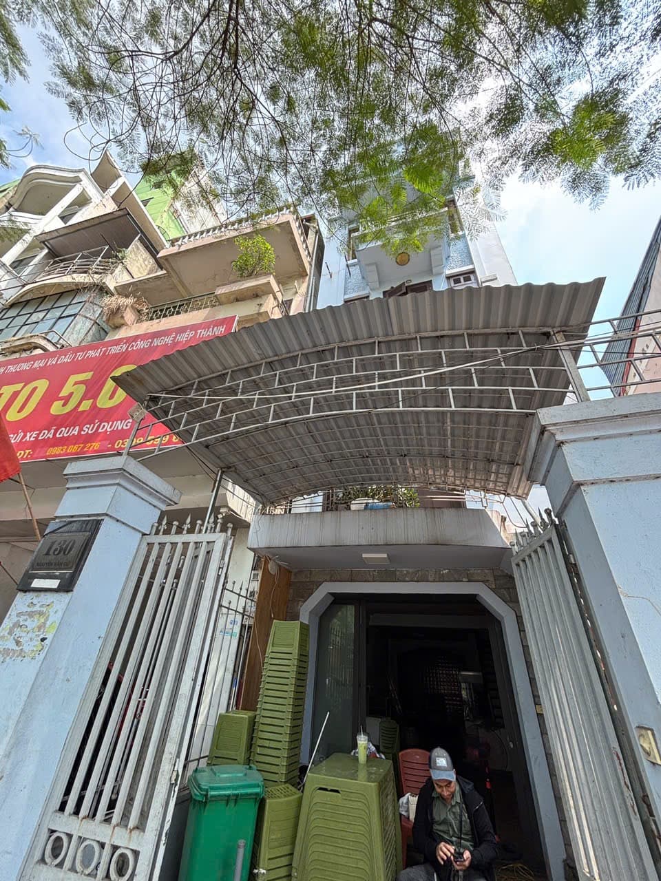 Nhà đất mặt phố, Long Biên, Hà Nội - 686m² giá 240 tỷ