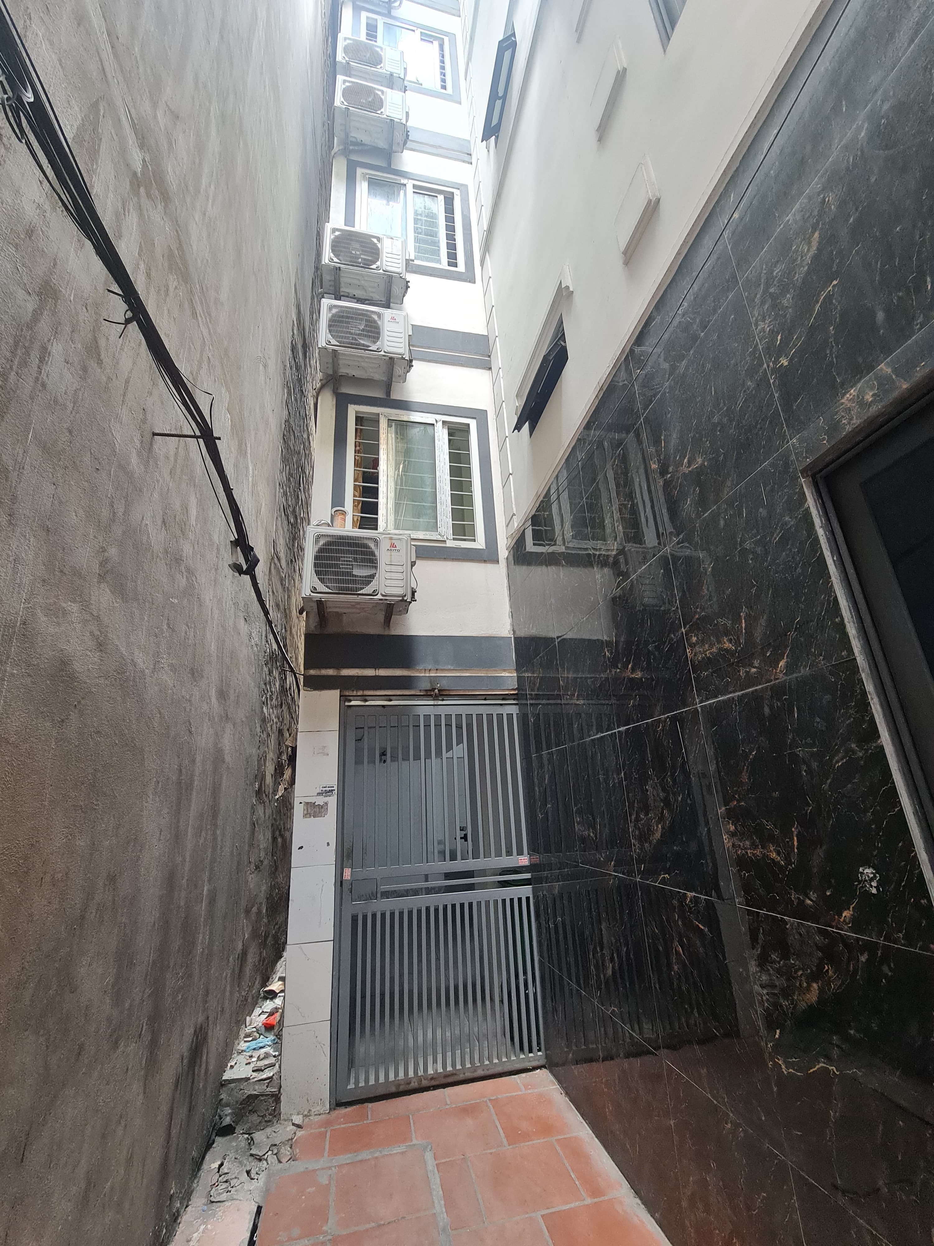 Nhà đất mặt phố, Thanh Xuân, Hà Nội - 70m² giá 18.8 tỷ