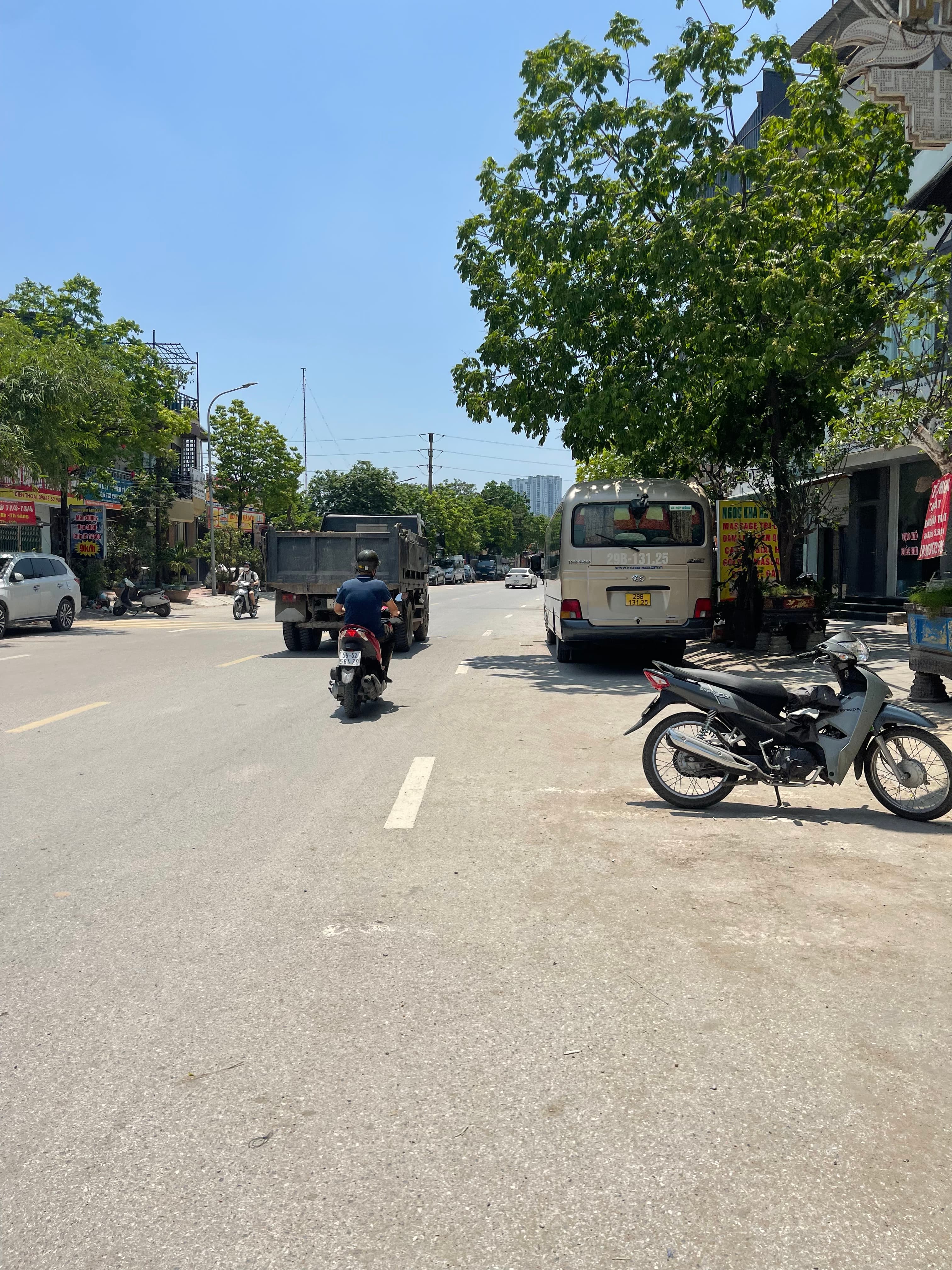 Nhà đất mặt phố, Thanh Trì, Hà Nội - 30m² giá 6.68 tỷ