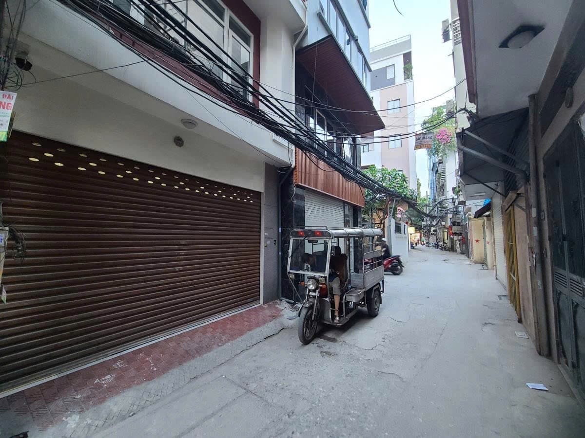 Nhà đất mặt phố, Hoàng Mai, Hà Nội - 59m² giá 20.8 tỷ
