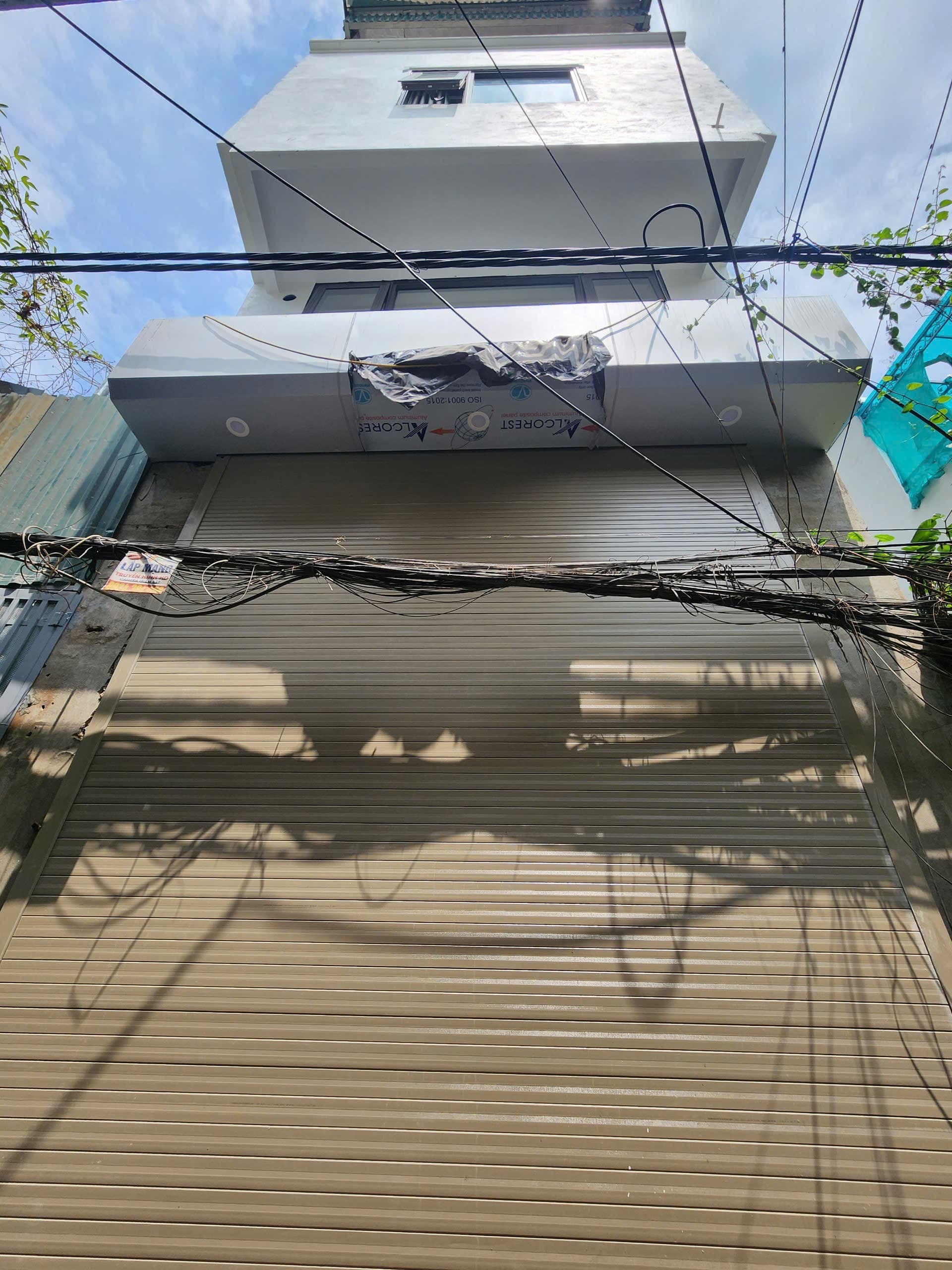 Nhà đất mặt phố, Hoàng Mai, Hà Nội - 31m² giá 3.8 tỷ