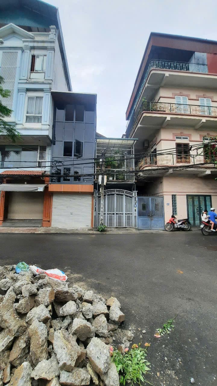 Nhà đất mặt phố, Ba Đình, Hà Nội - 99.6m² giá 38 tỷ