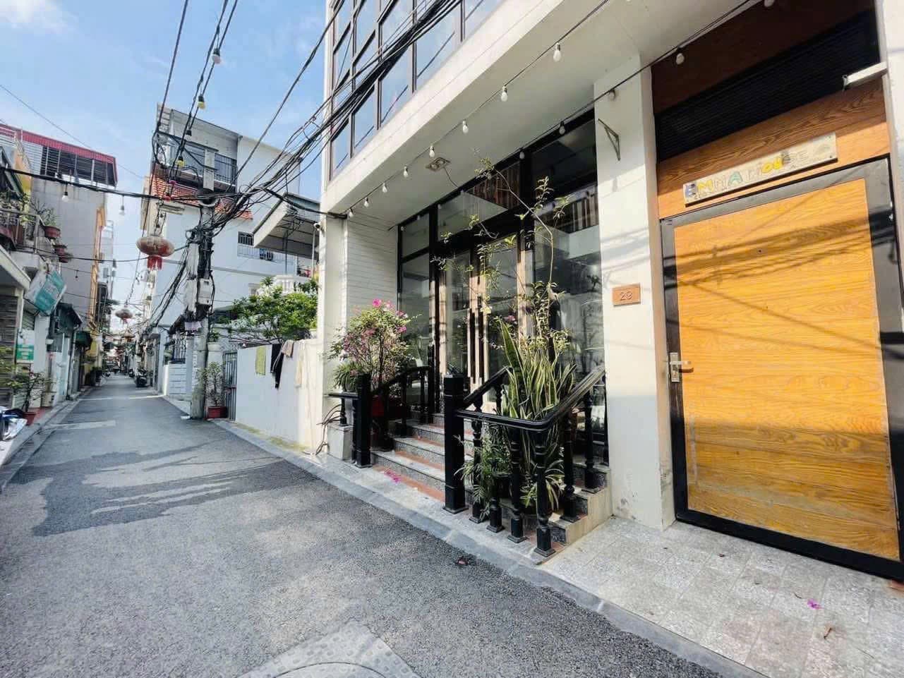 Nhà đất mặt phố, Long Biên, Hà Nội - 113m² giá 25.88 tỷ