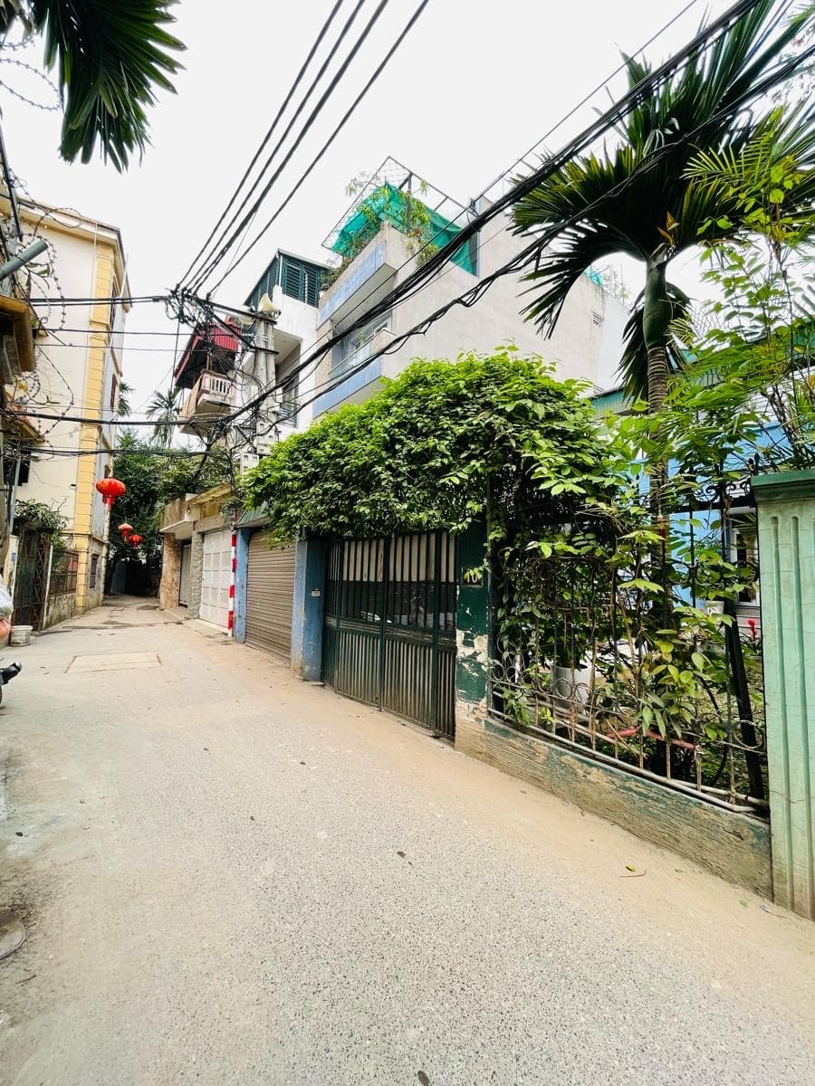 Nhà đất mặt phố, Tây Hồ, Hà Nội - 210m² giá 42.5 tỷ