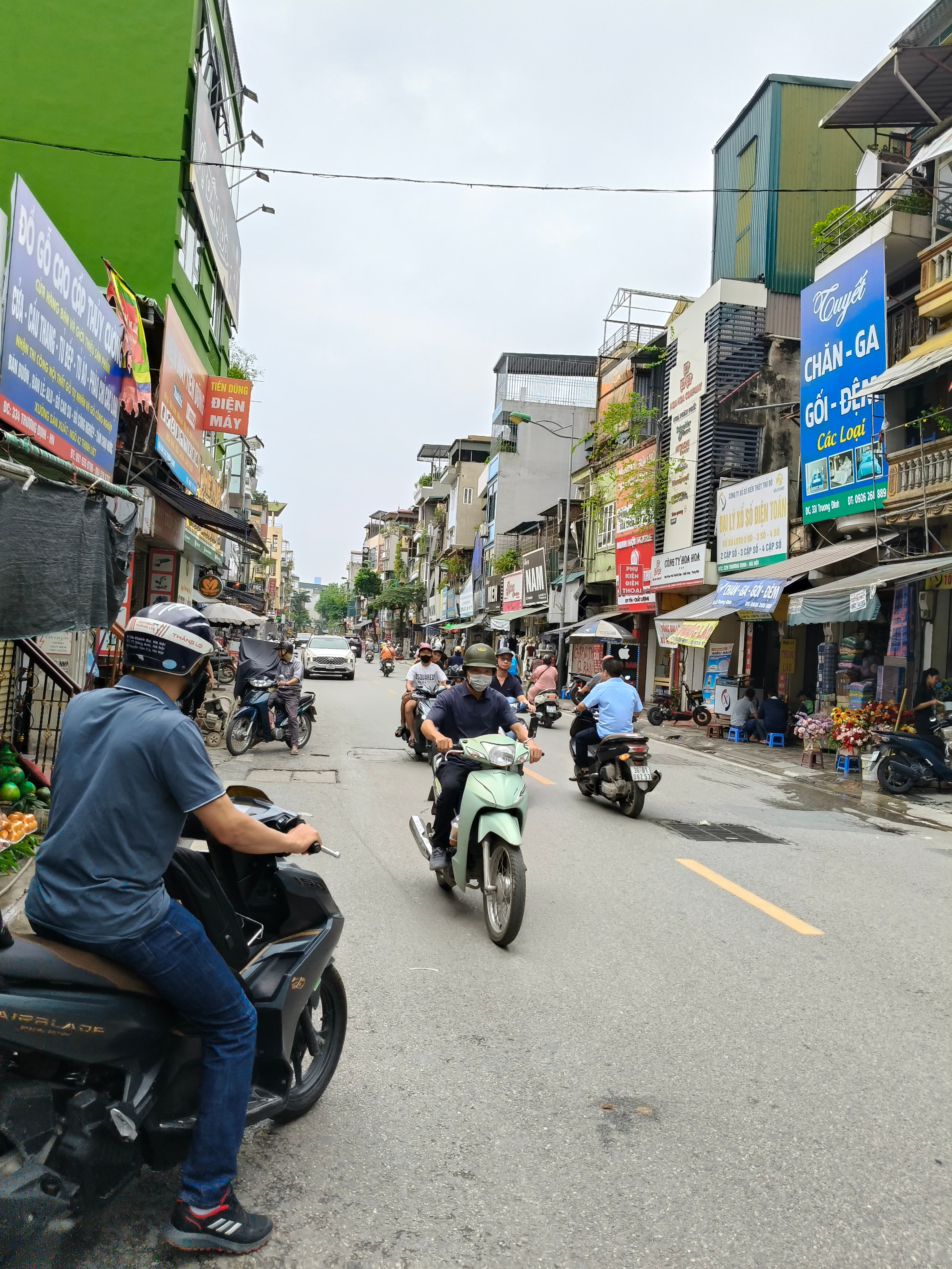 Nhà đất mặt phố, Hoàng Mai, Hà Nội - 138.5m² giá 51.8 tỷ
