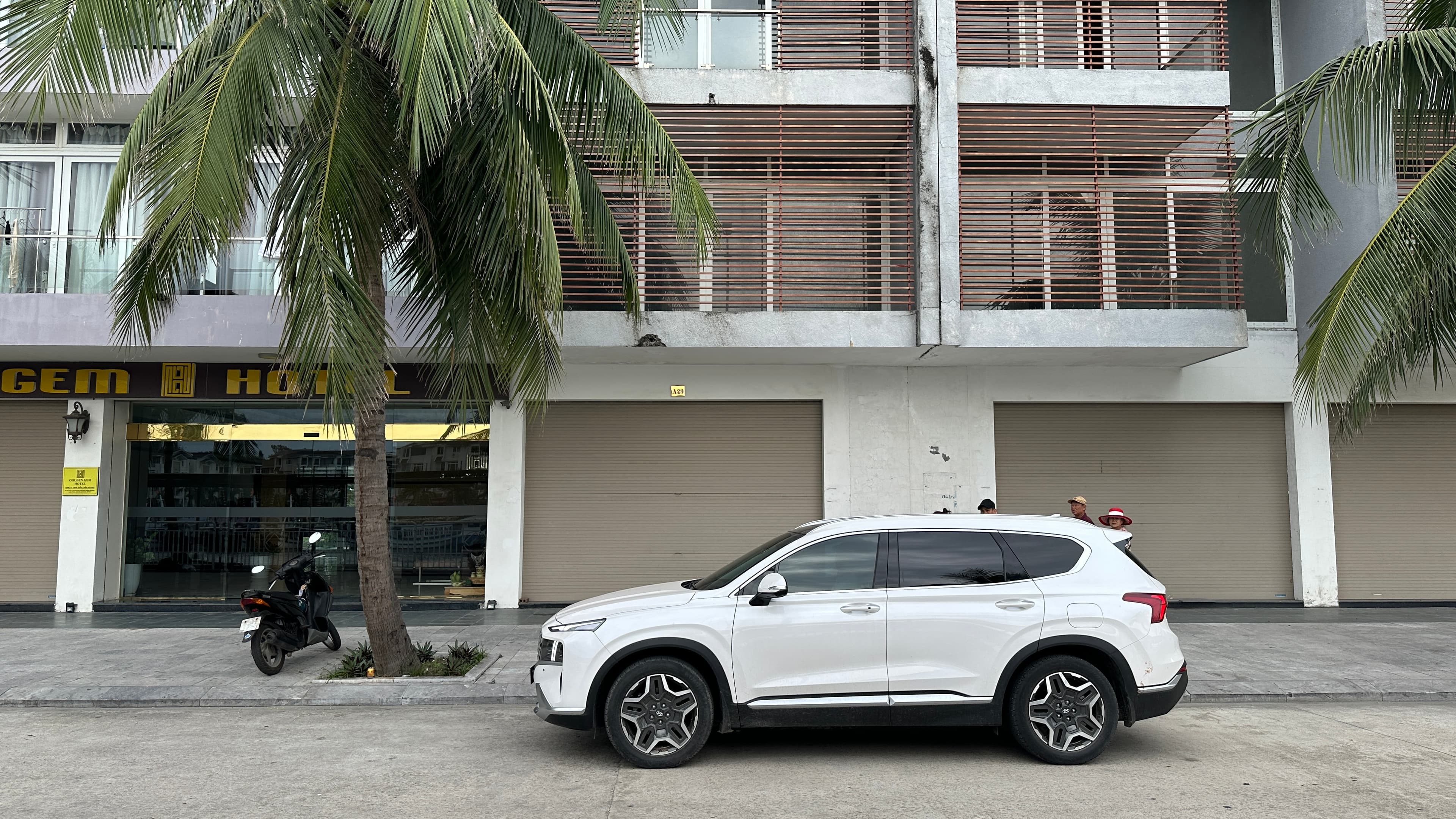 Nhà đất mặt phố, Hạ Long, Quảng Ninh - 132m² giá 15 tỷ