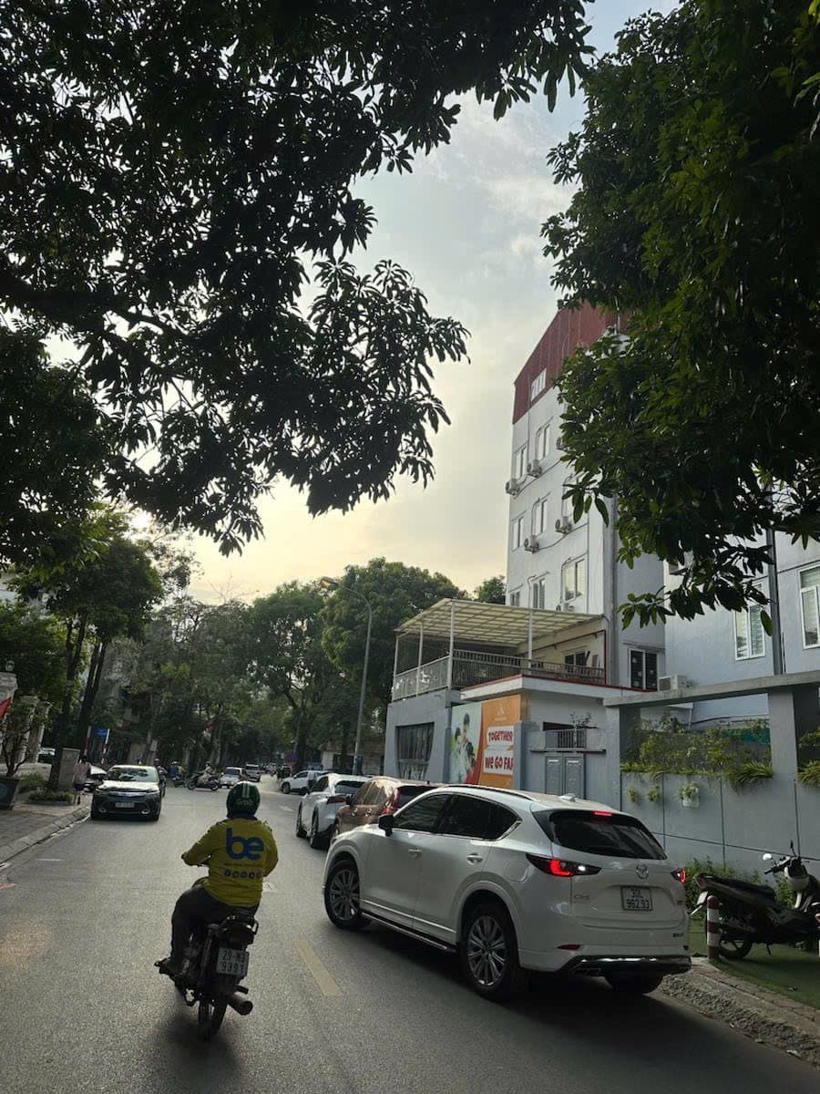 Nhà đất mặt phố, Cầu Giấy, Hà Nội - 189m² giá 88 tỷ